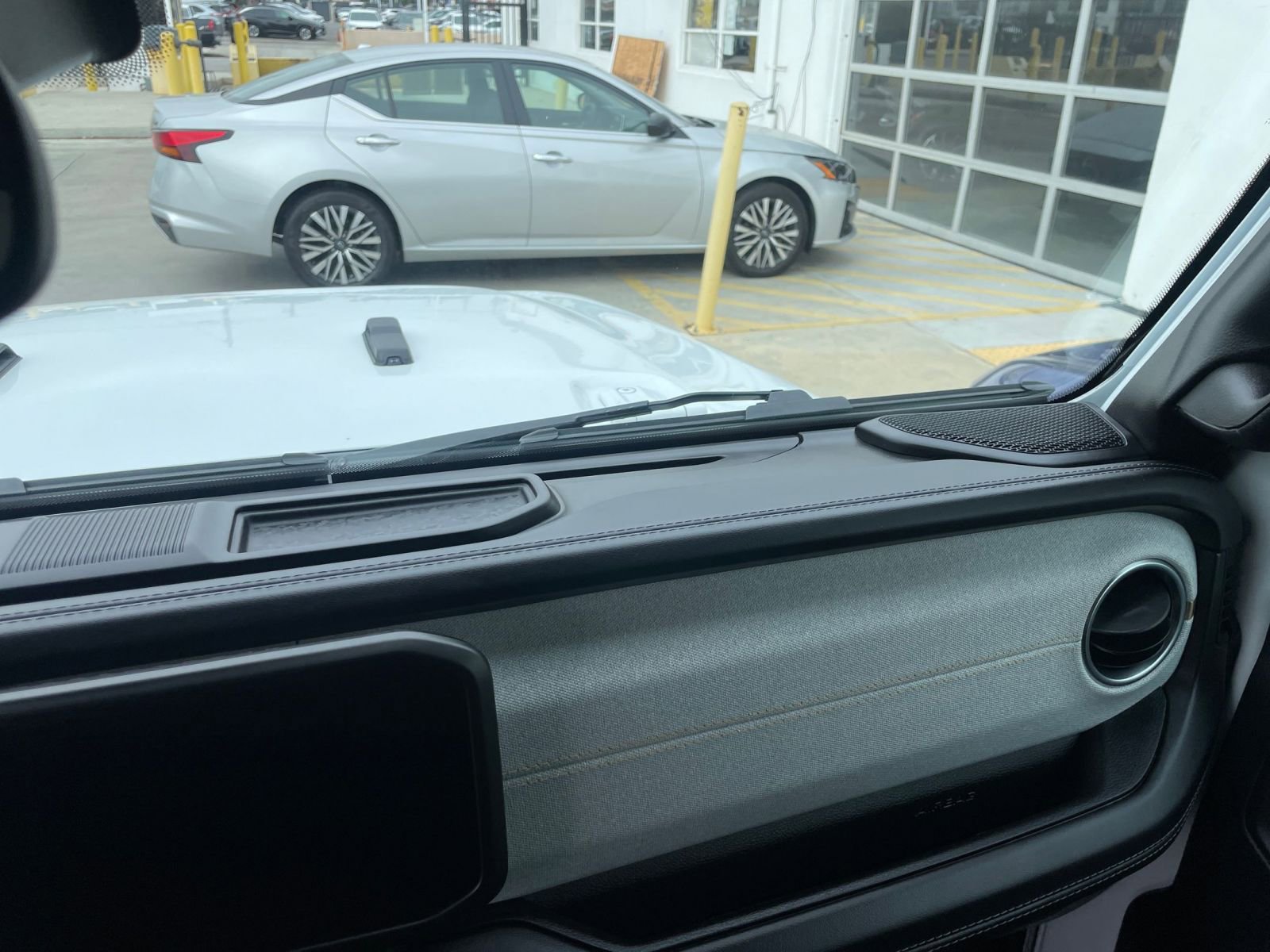 Thumbnail: 2025 Jeep Wrangler - 35