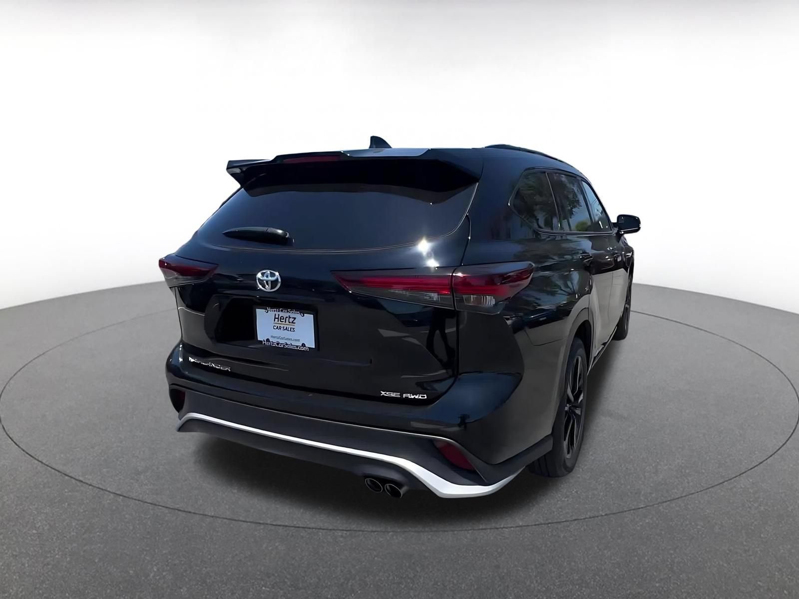 Thumbnail: 2025 Toyota Highlander - 14
