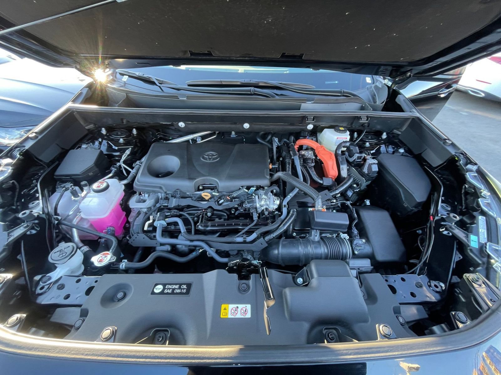 Thumbnail: 2025 Toyota RAV4 - 32