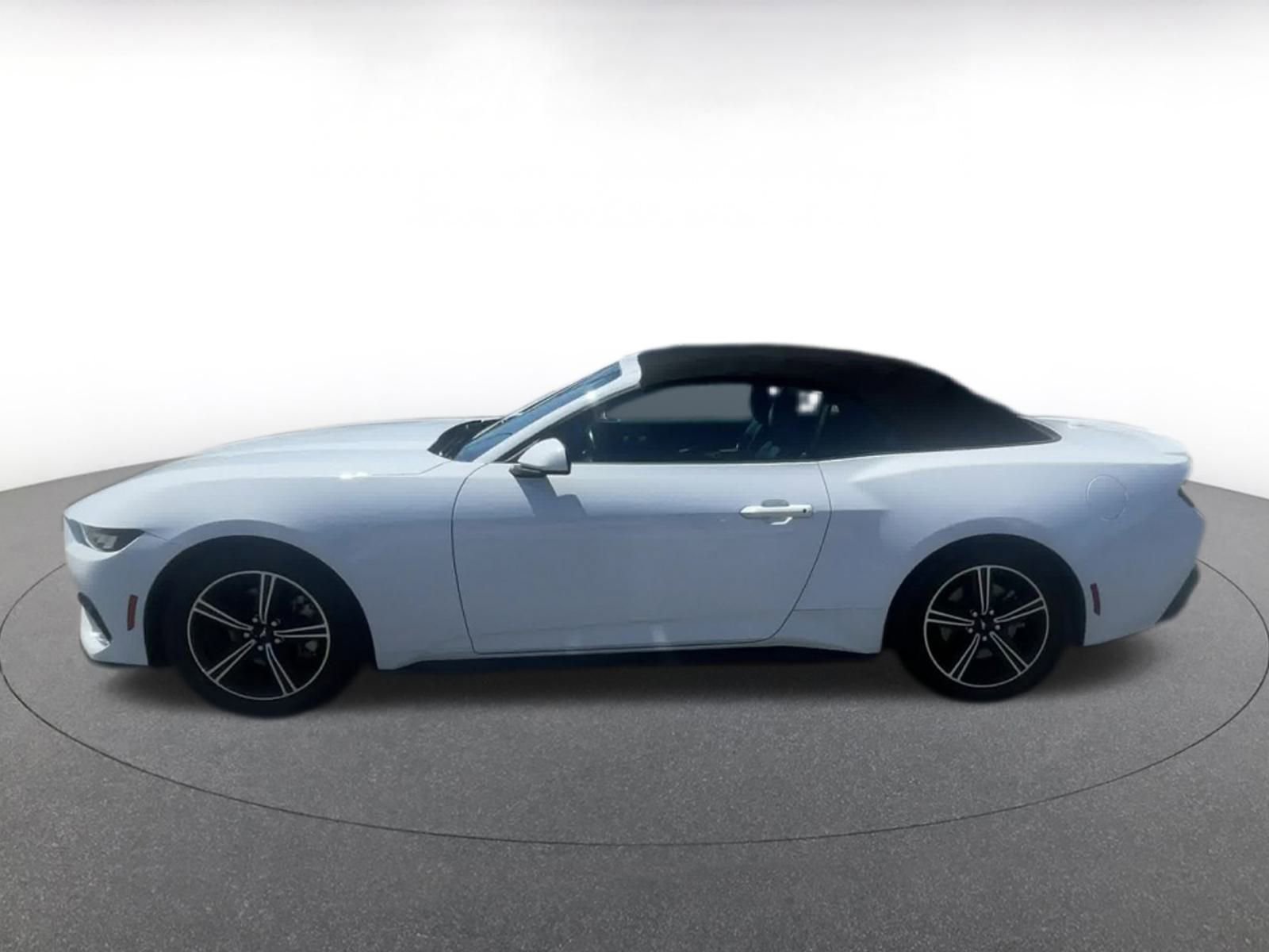 Thumbnail: 2024 Ford Mustang - 9