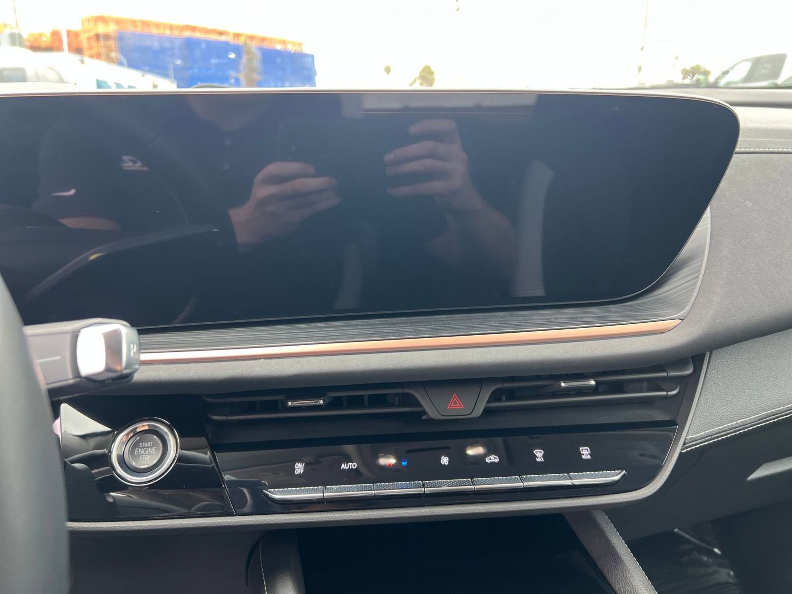 2024 Buick Envision Sport Touring 18