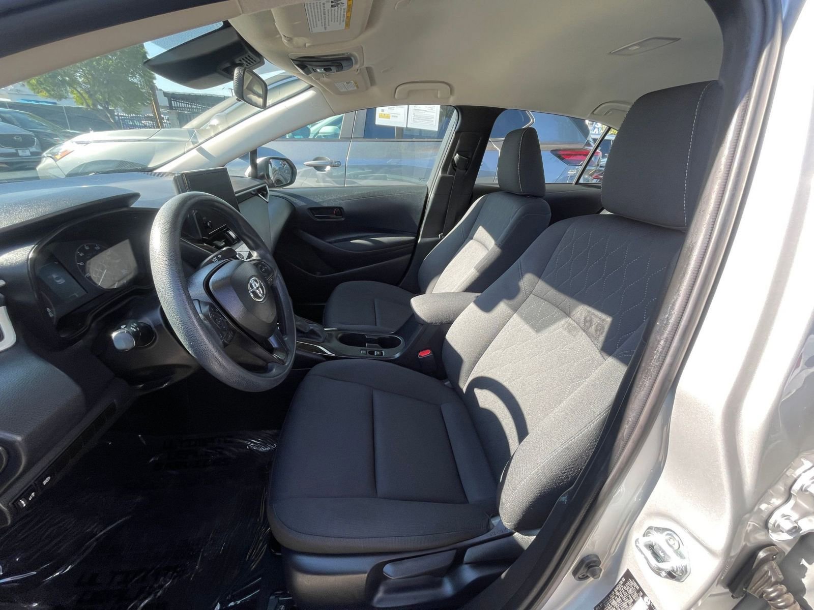 Thumbnail: 2025 Toyota Corolla - 27