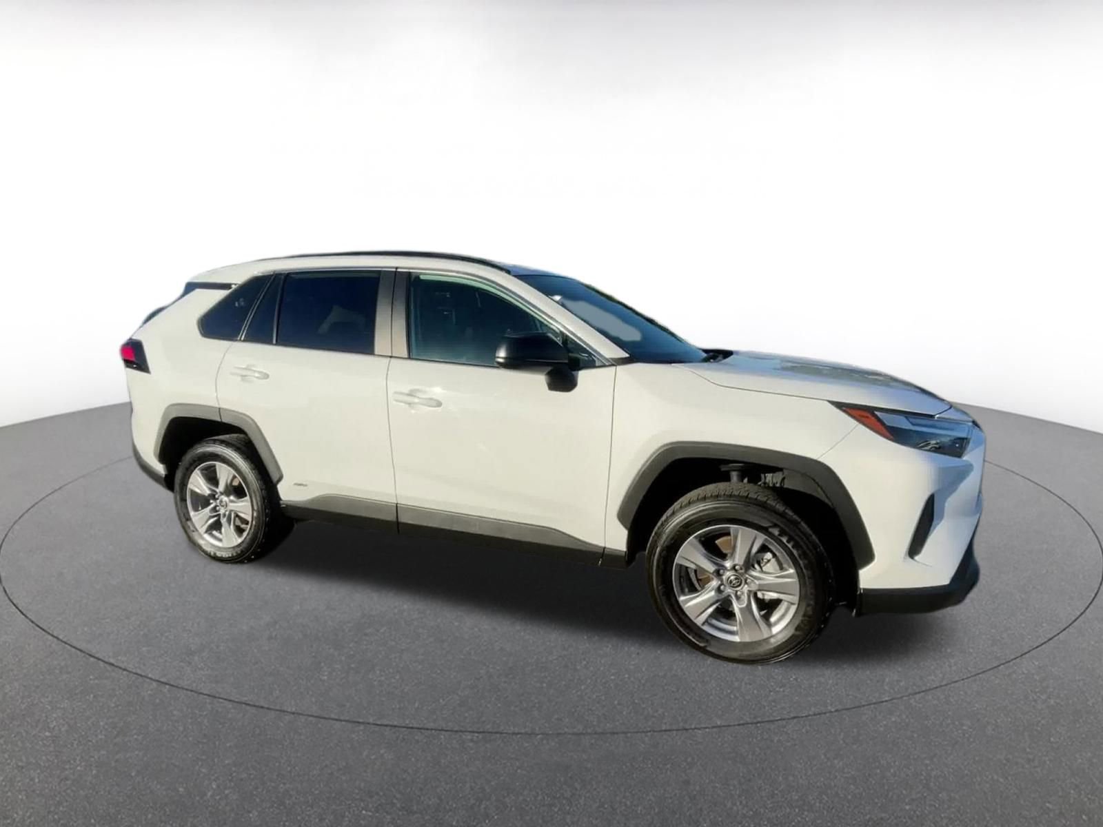 Thumbnail: 2025 Toyota RAV4 - 2