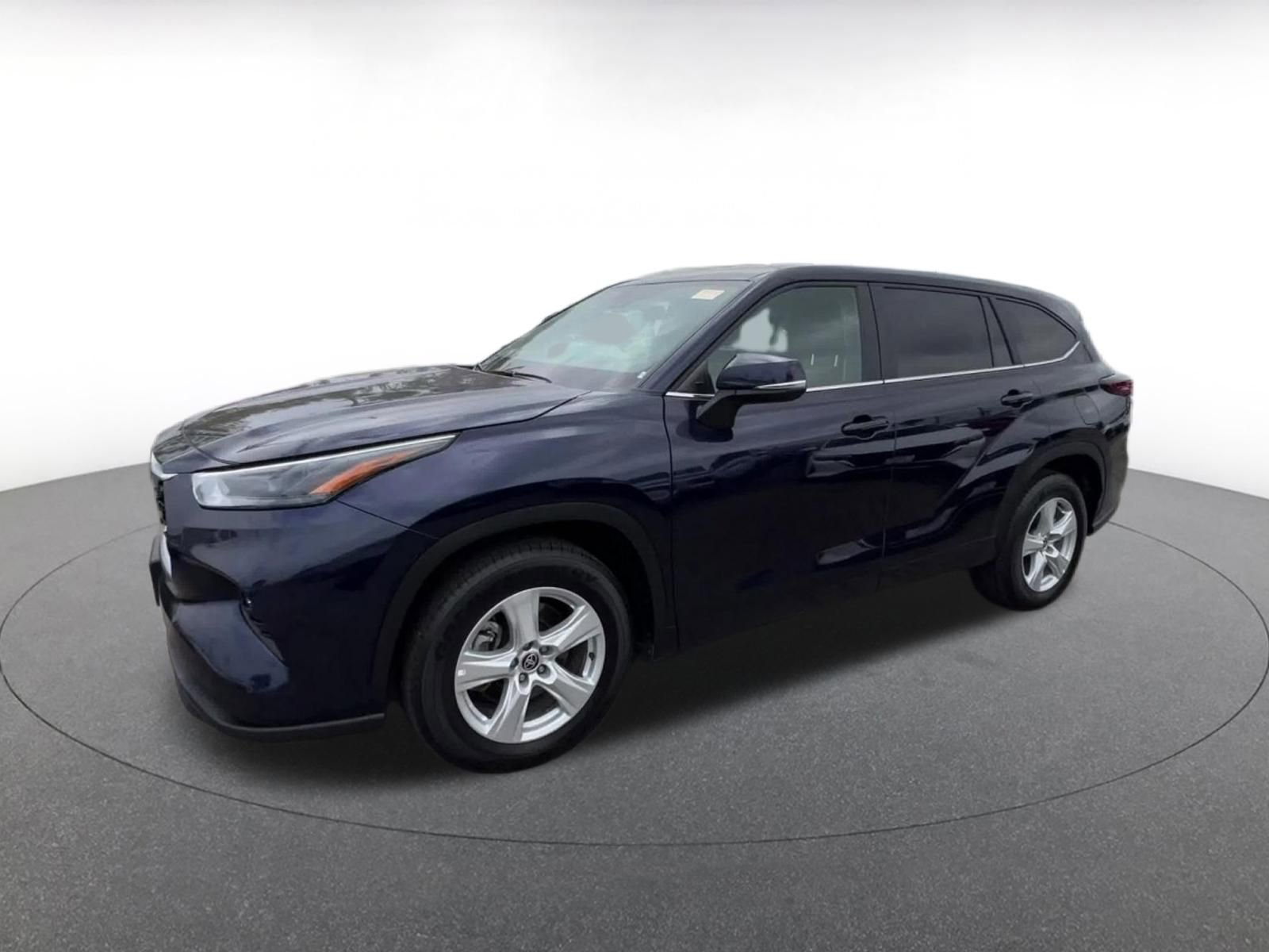 Thumbnail: 2025 Toyota Highlander - 8