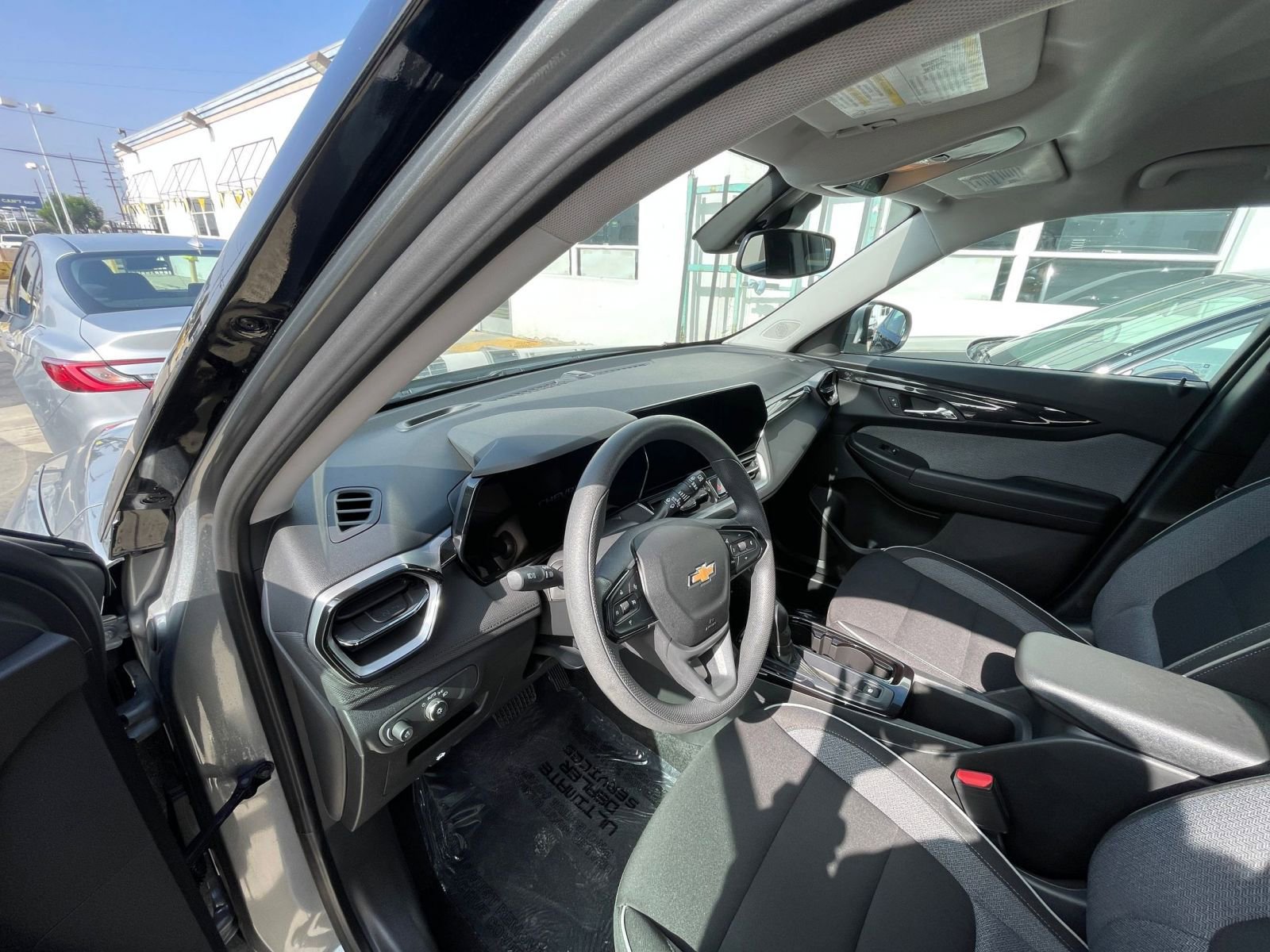 Thumbnail: 2025 Chevrolet TrailBlazer - 34