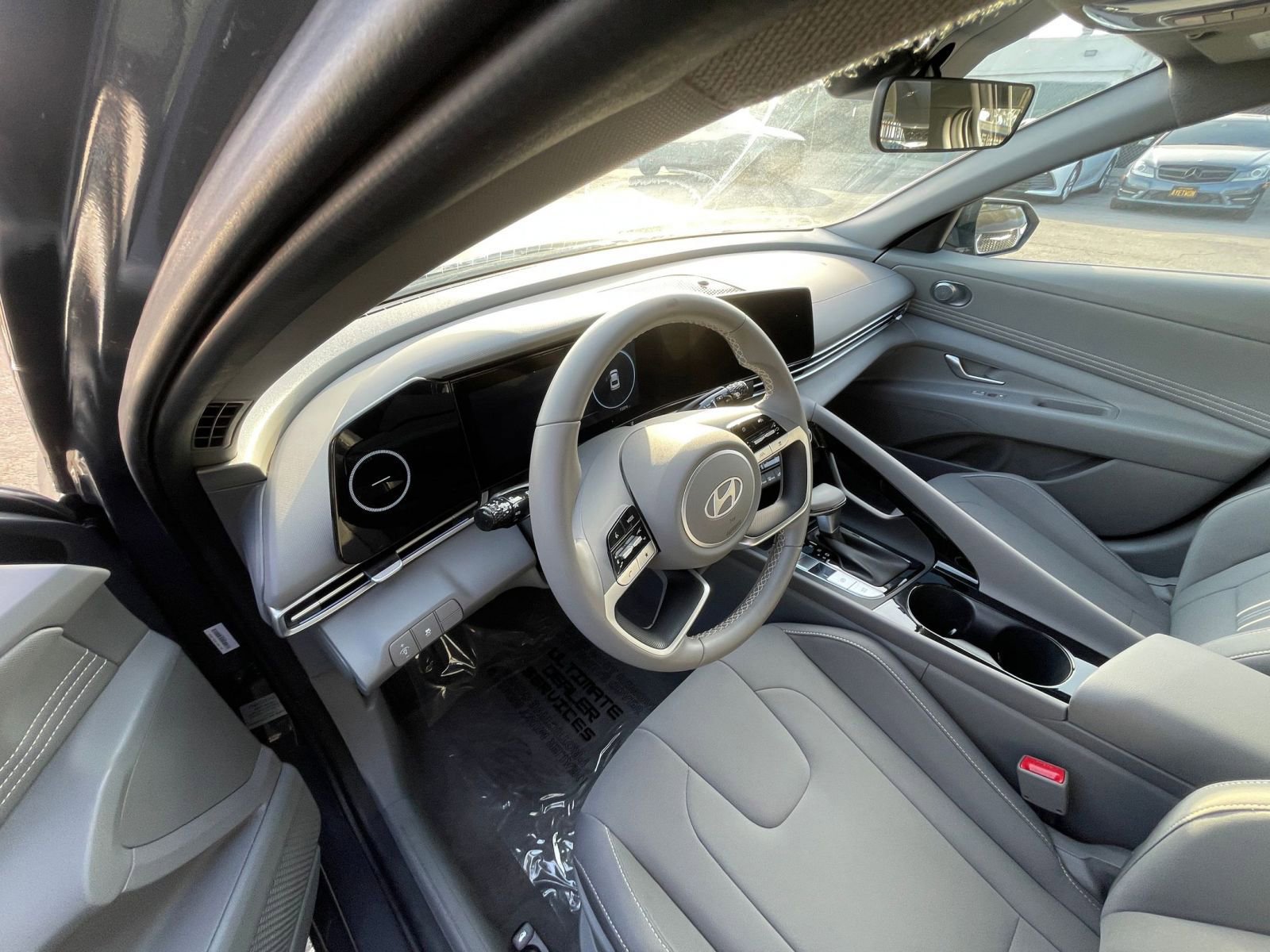 Thumbnail: 2025 Hyundai Elantra - 34