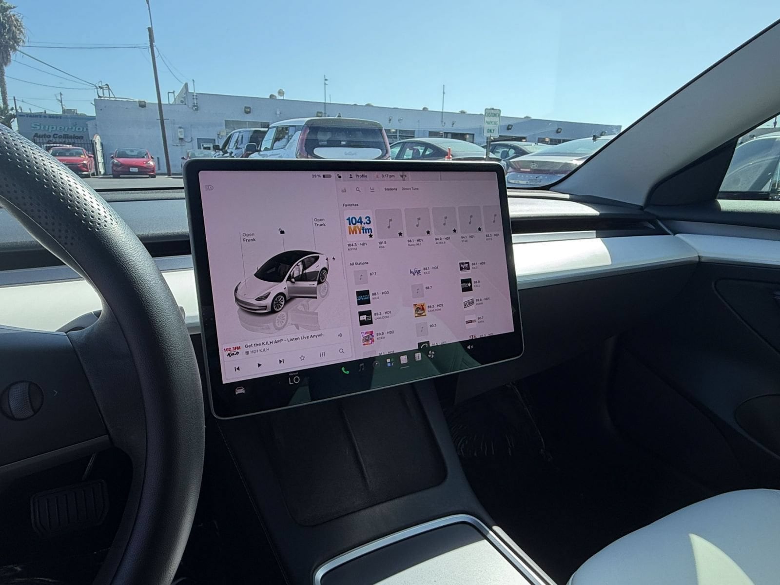 Thumbnail: 2022 Tesla Model 3 - 21