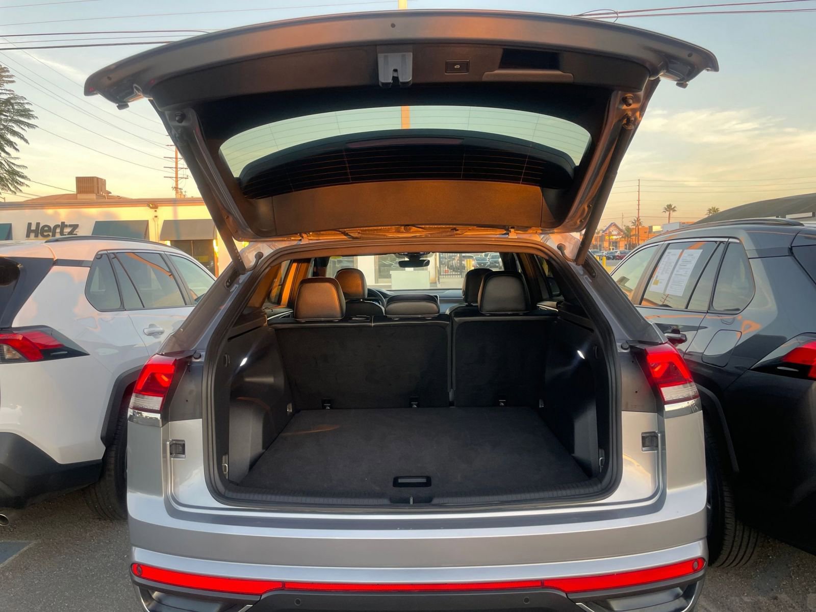 Thumbnail: 2025 Volkswagen Atlas - 31