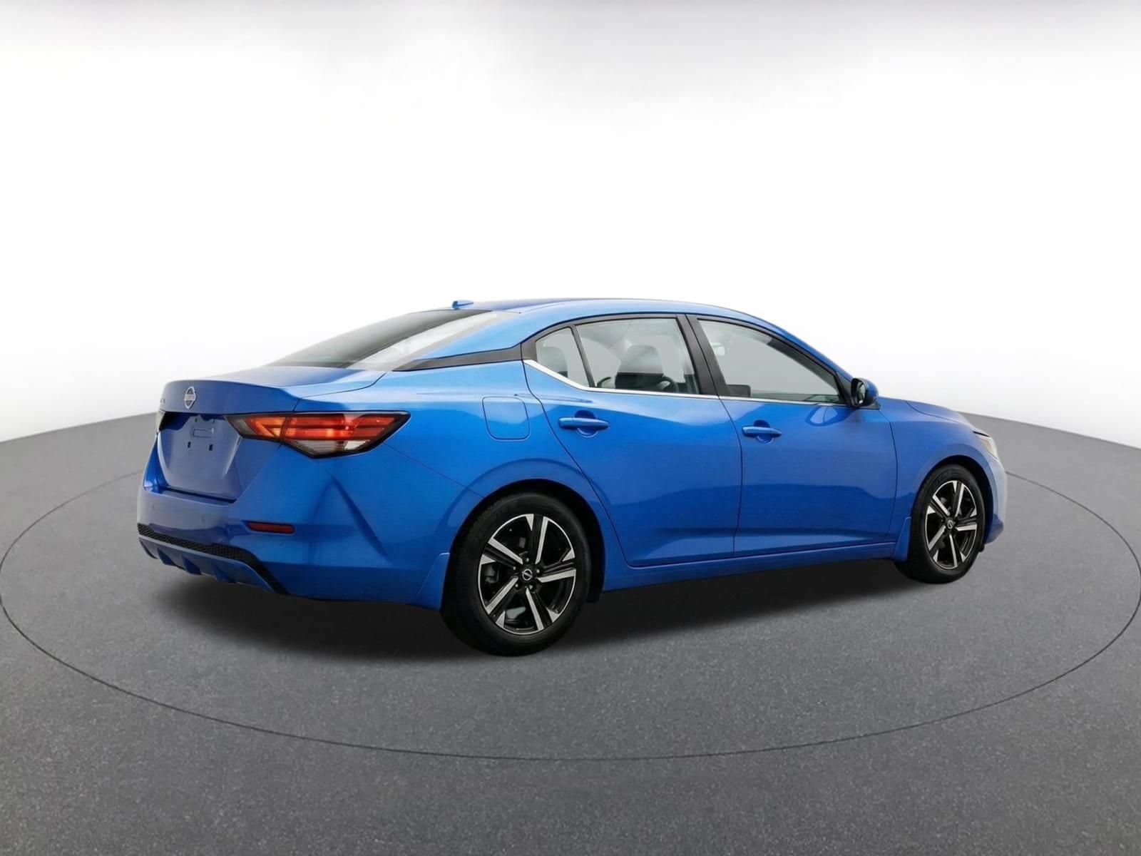 Thumbnail: 2025 Nissan Sentra - 8