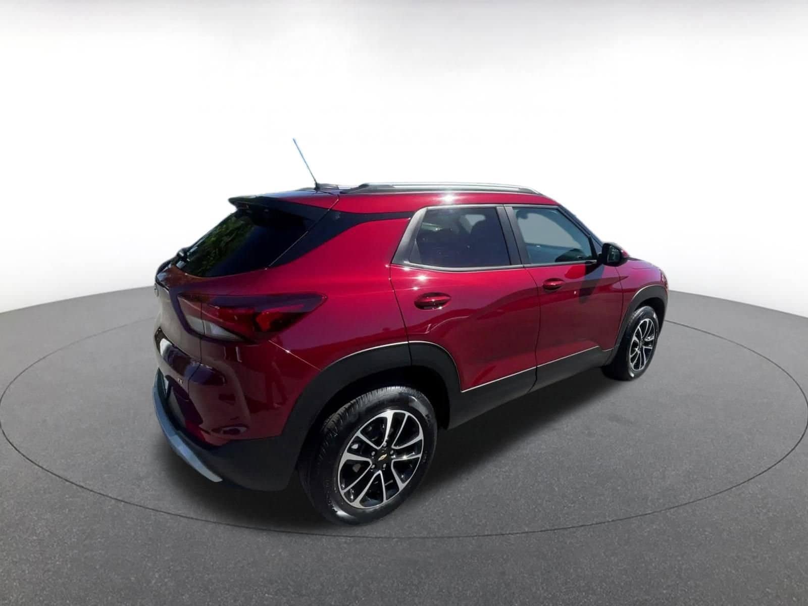 Thumbnail: 2025 Chevrolet TrailBlazer - 15