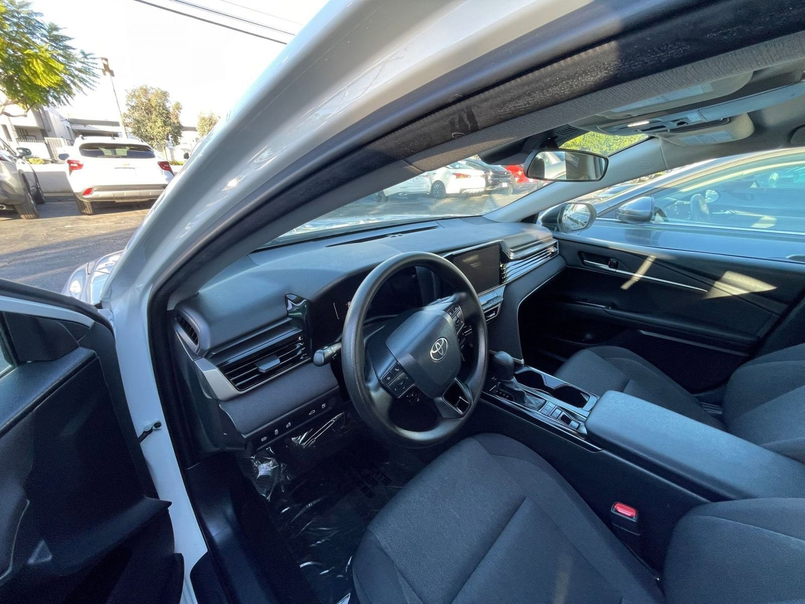 Thumbnail: 2025 Toyota Camry - 34