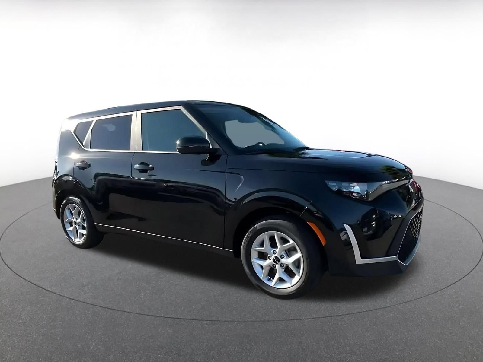 Thumbnail: 2025 Kia Soul - 2