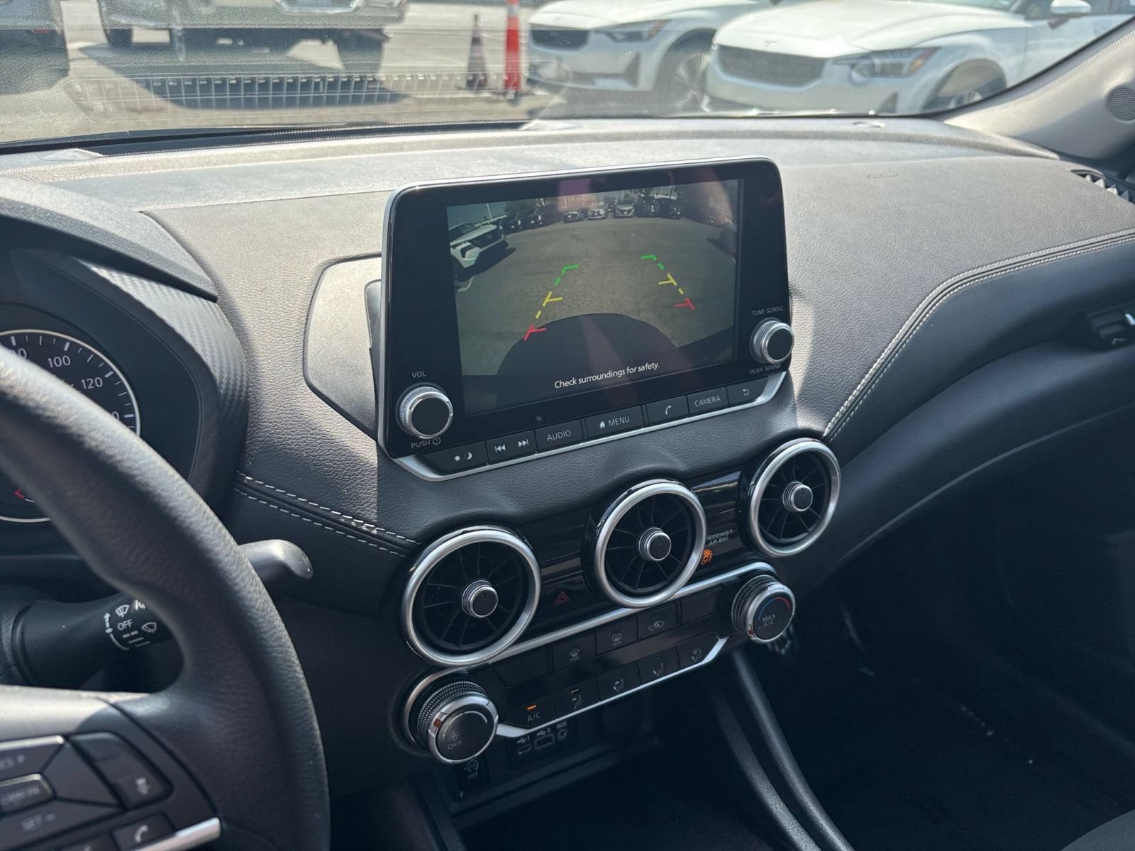 2025 Nissan Sentra SV - Photo 24