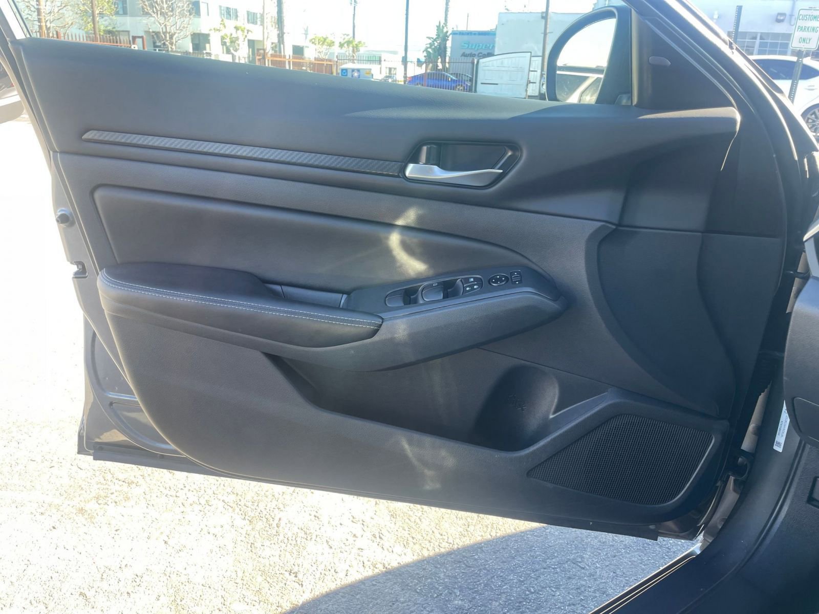 Thumbnail: 2025 Nissan Altima - 18