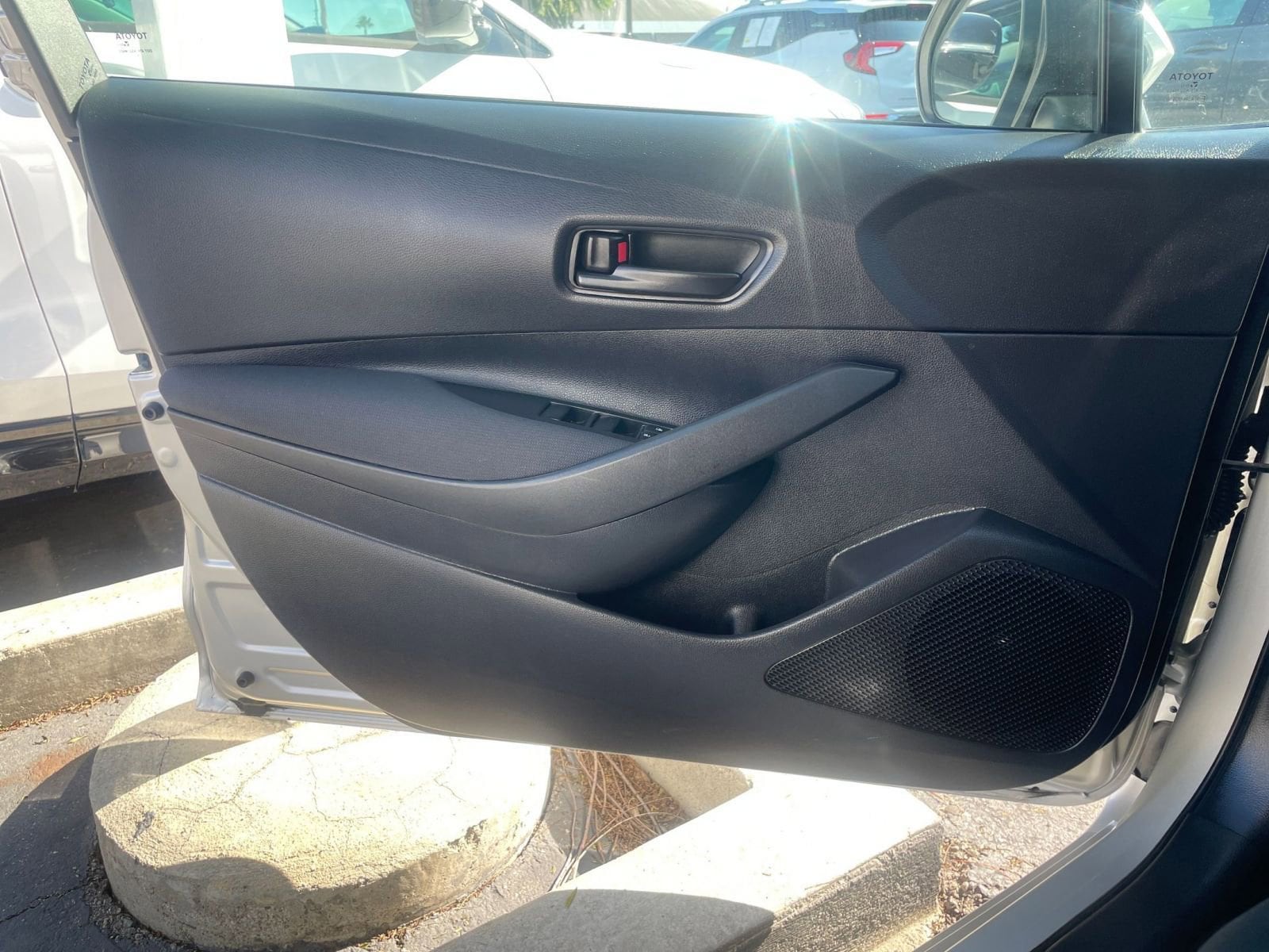 Thumbnail: 2025 Toyota Corolla - 20