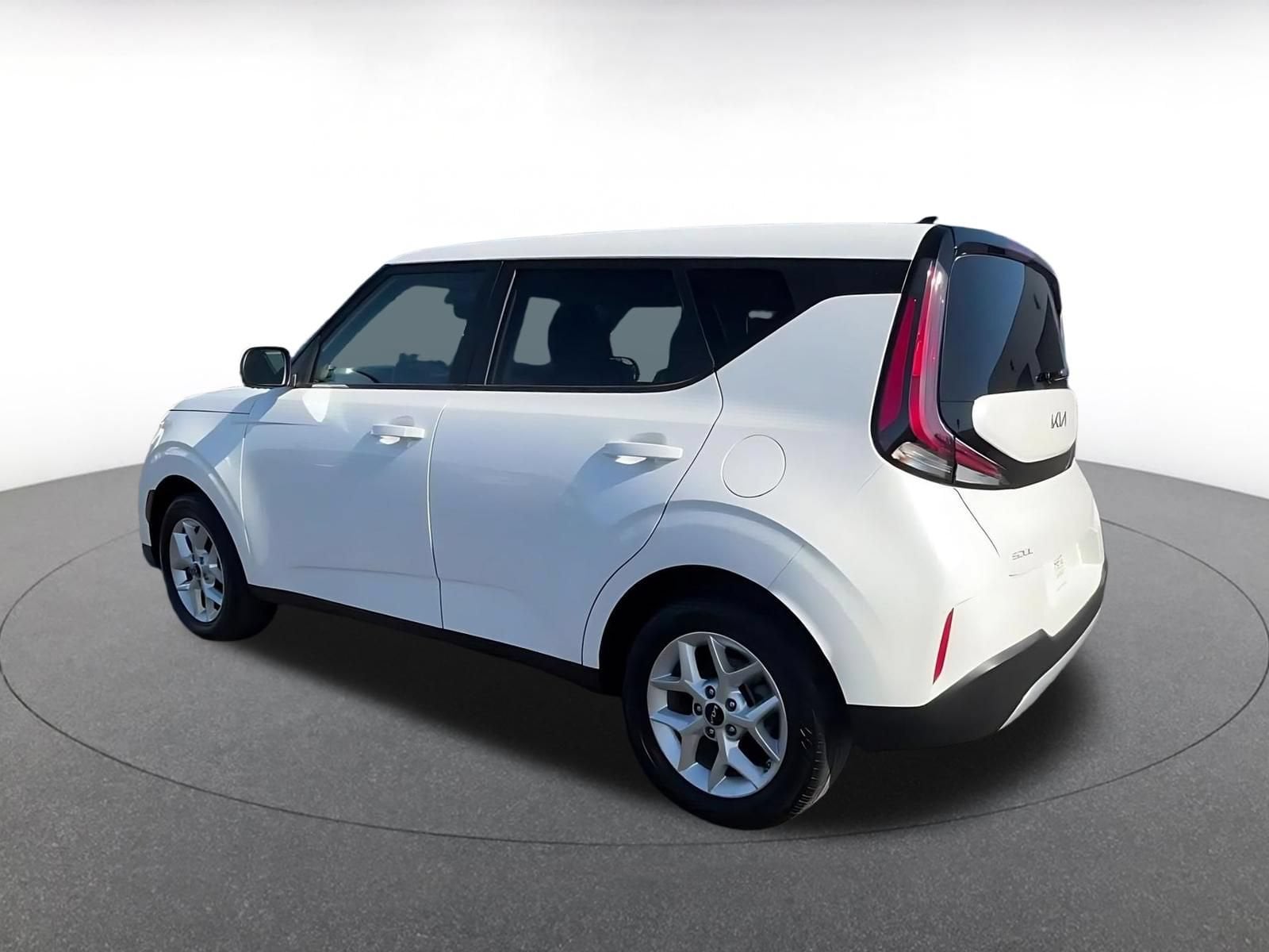 Thumbnail: 2025 Kia Soul - 10