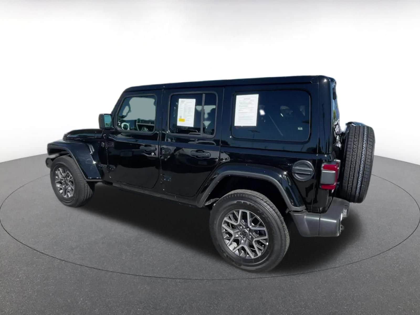 Thumbnail: 2025 Jeep Wrangler - 10