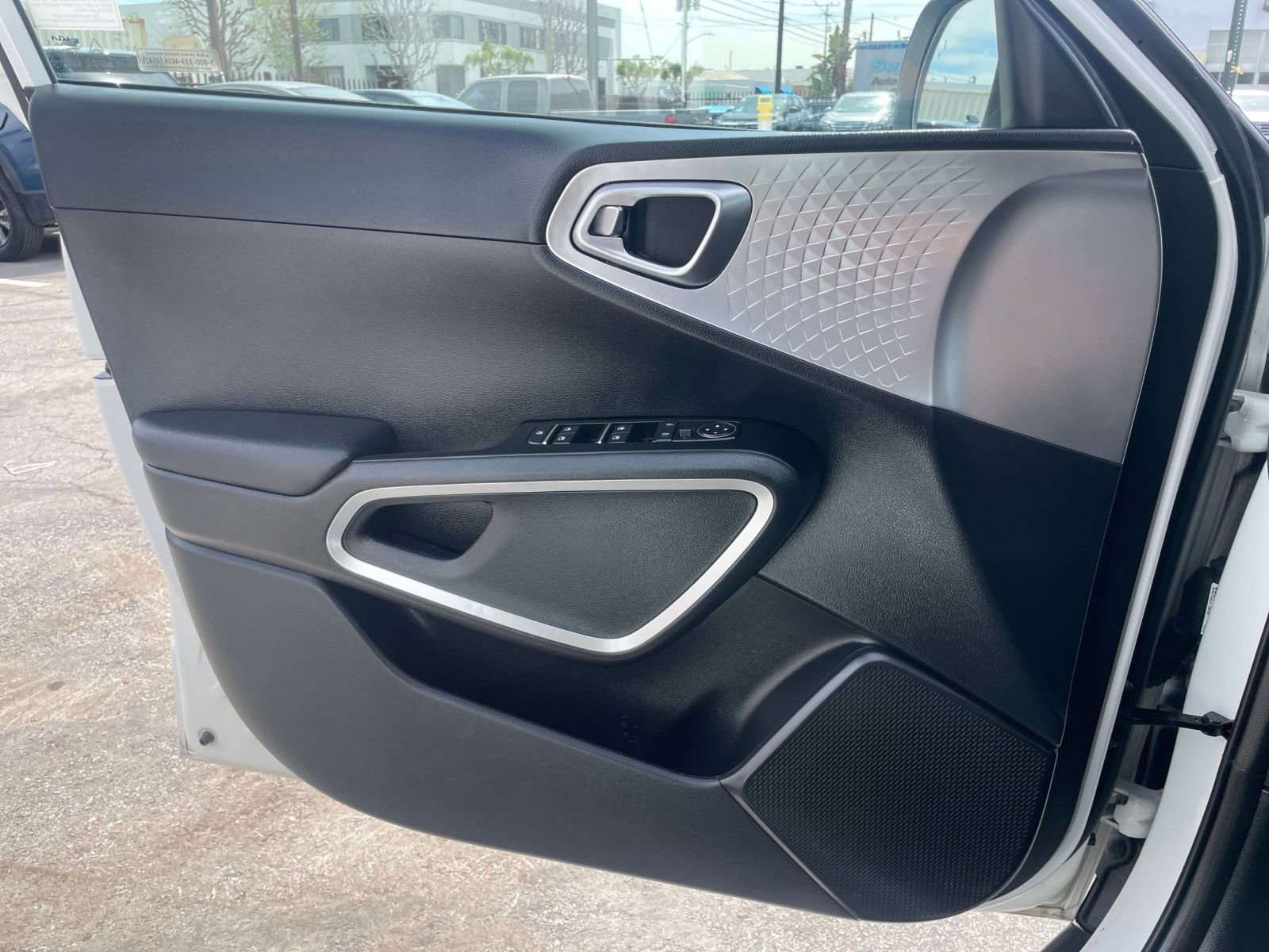 Thumbnail: 2025 Kia Soul - 18