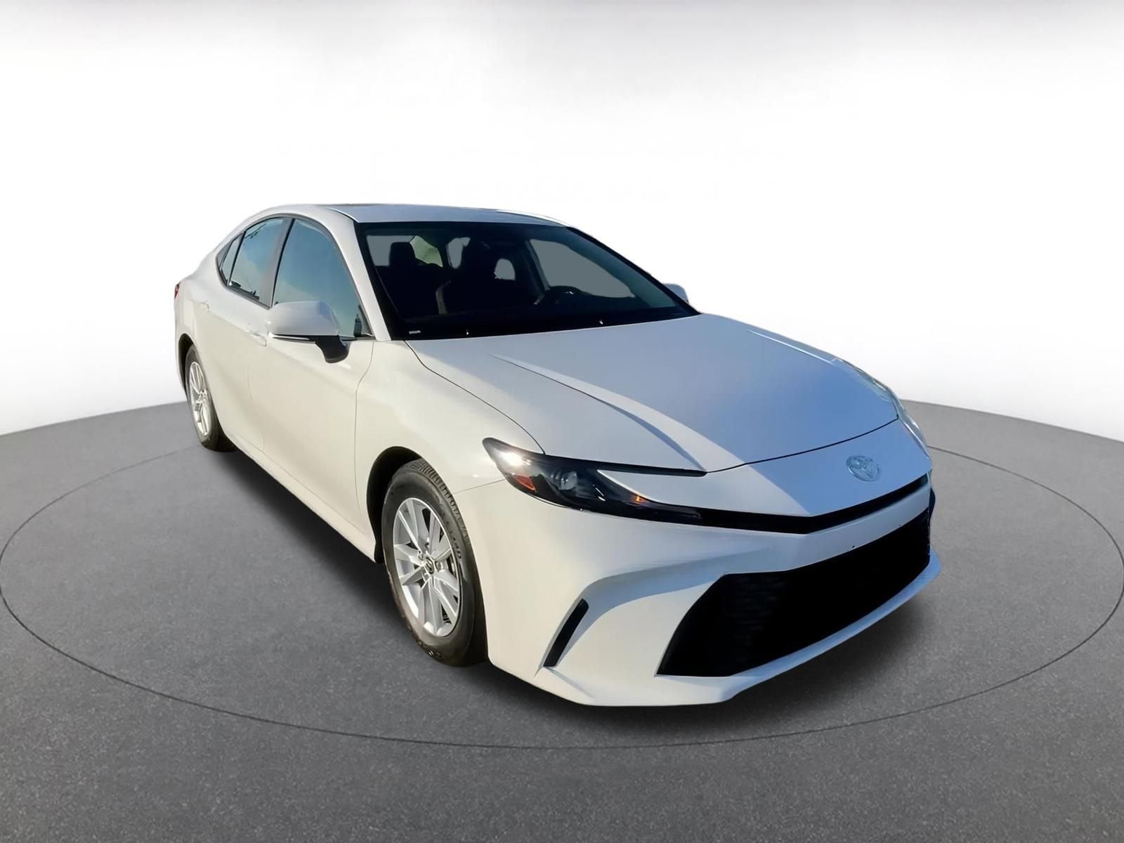 Thumbnail: 2025 Toyota Camry - 3