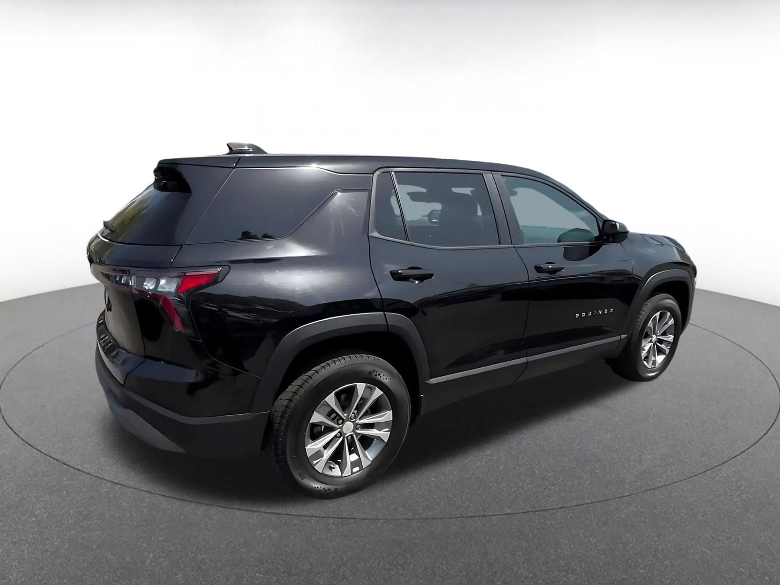 Thumbnail: 2025 Chevrolet Equinox - 14