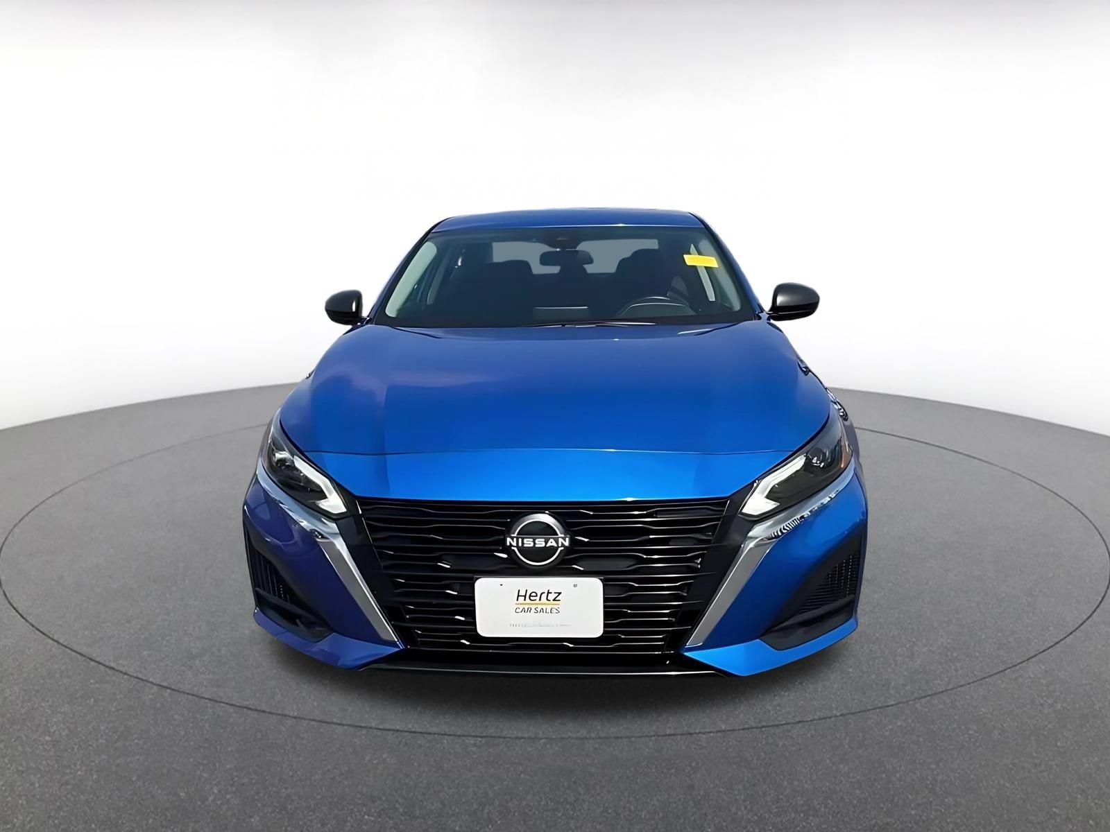 Thumbnail: 2025 Nissan Altima - 4
