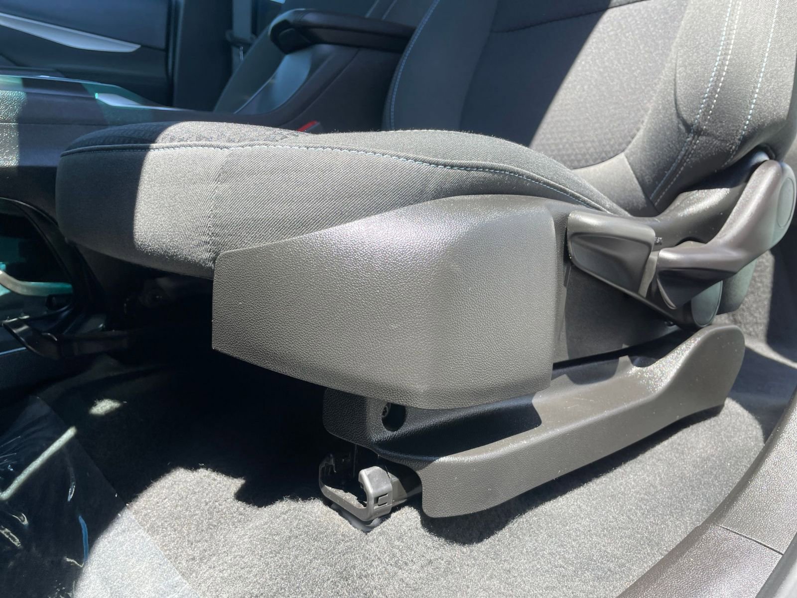 Thumbnail: 2023 Chevrolet Bolt EV - 28