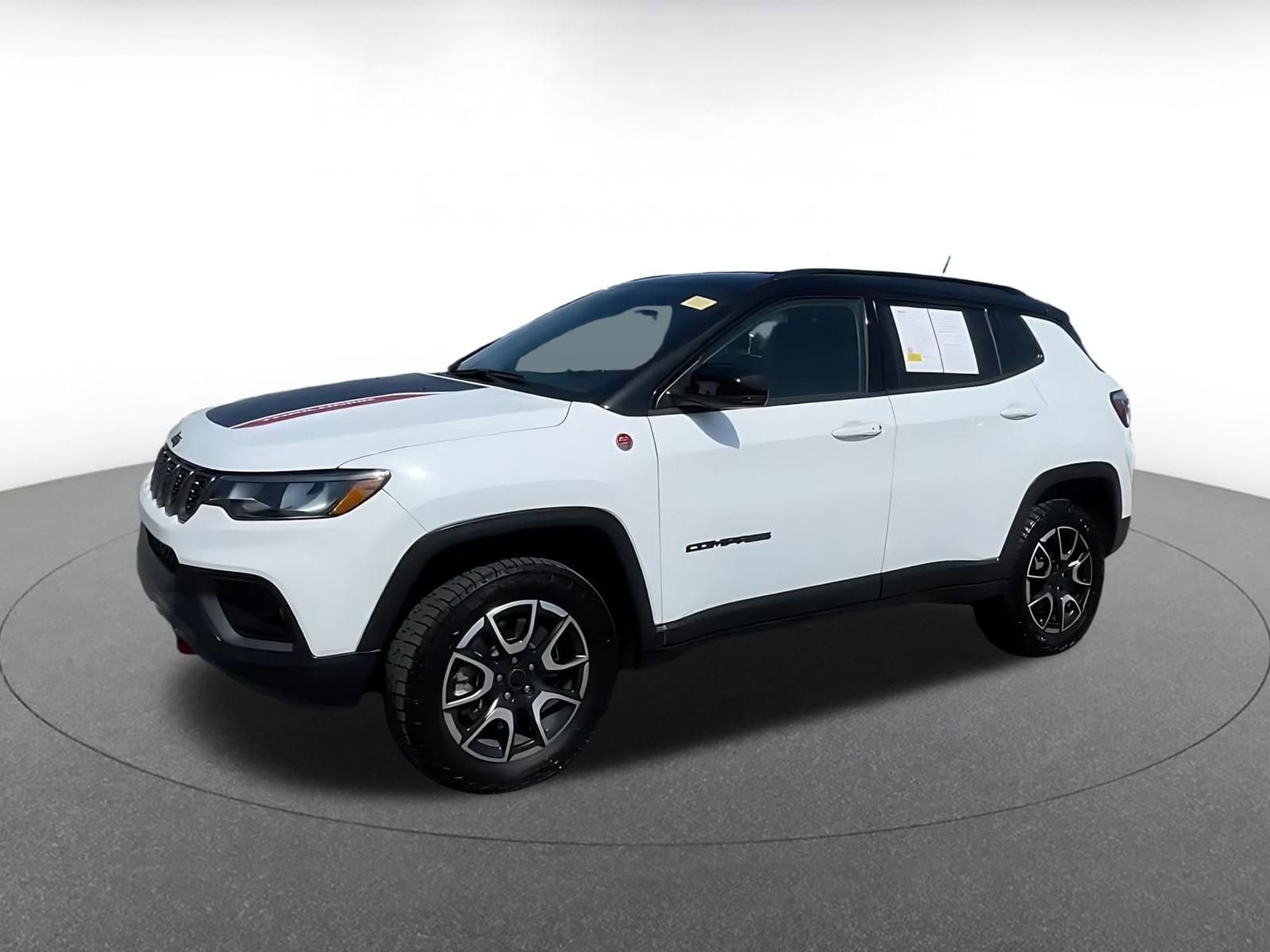 Thumbnail: 2025 Jeep Compass - 8