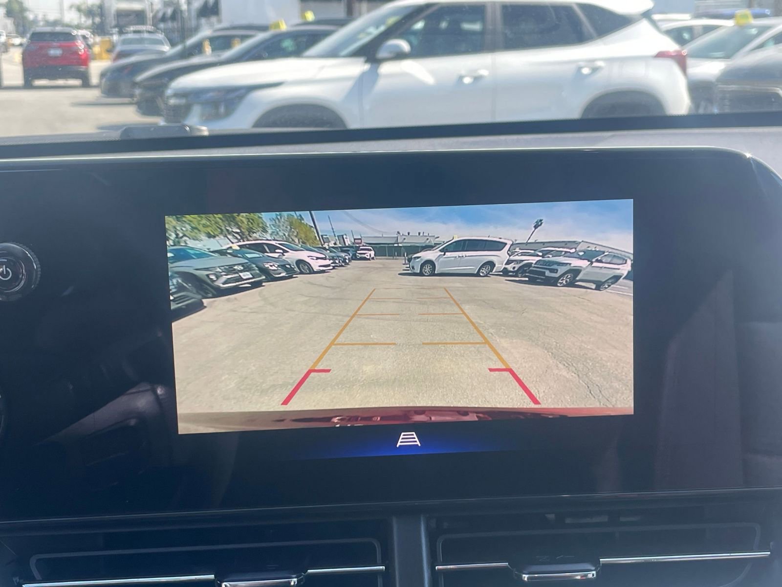 Thumbnail: 2025 Chevrolet Trax - 24