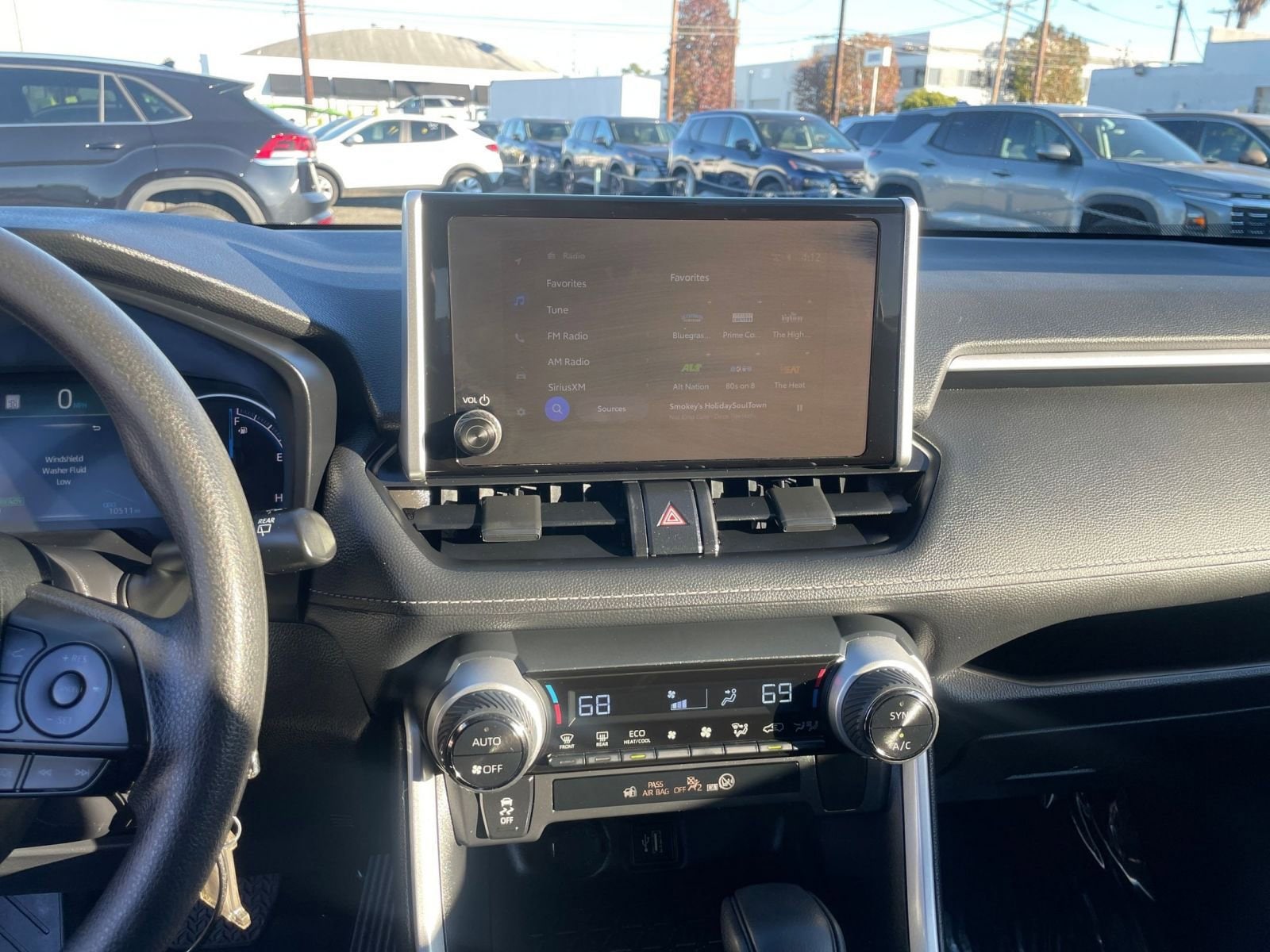 Thumbnail: 2025 Toyota RAV4 - 18