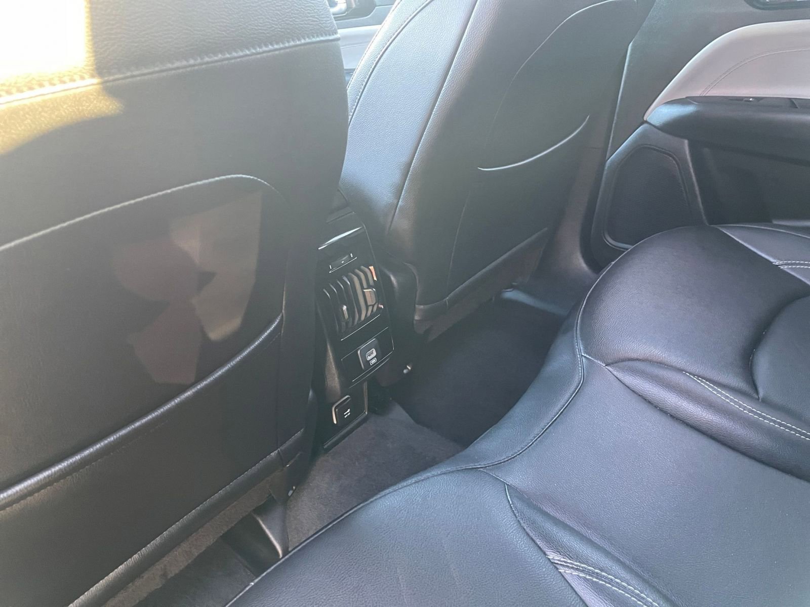 Thumbnail: 2025 Jeep Compass - 23