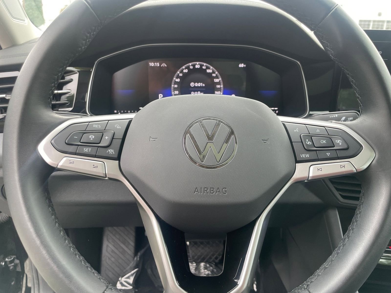 Thumbnail: 2025 Volkswagen Jetta - 28