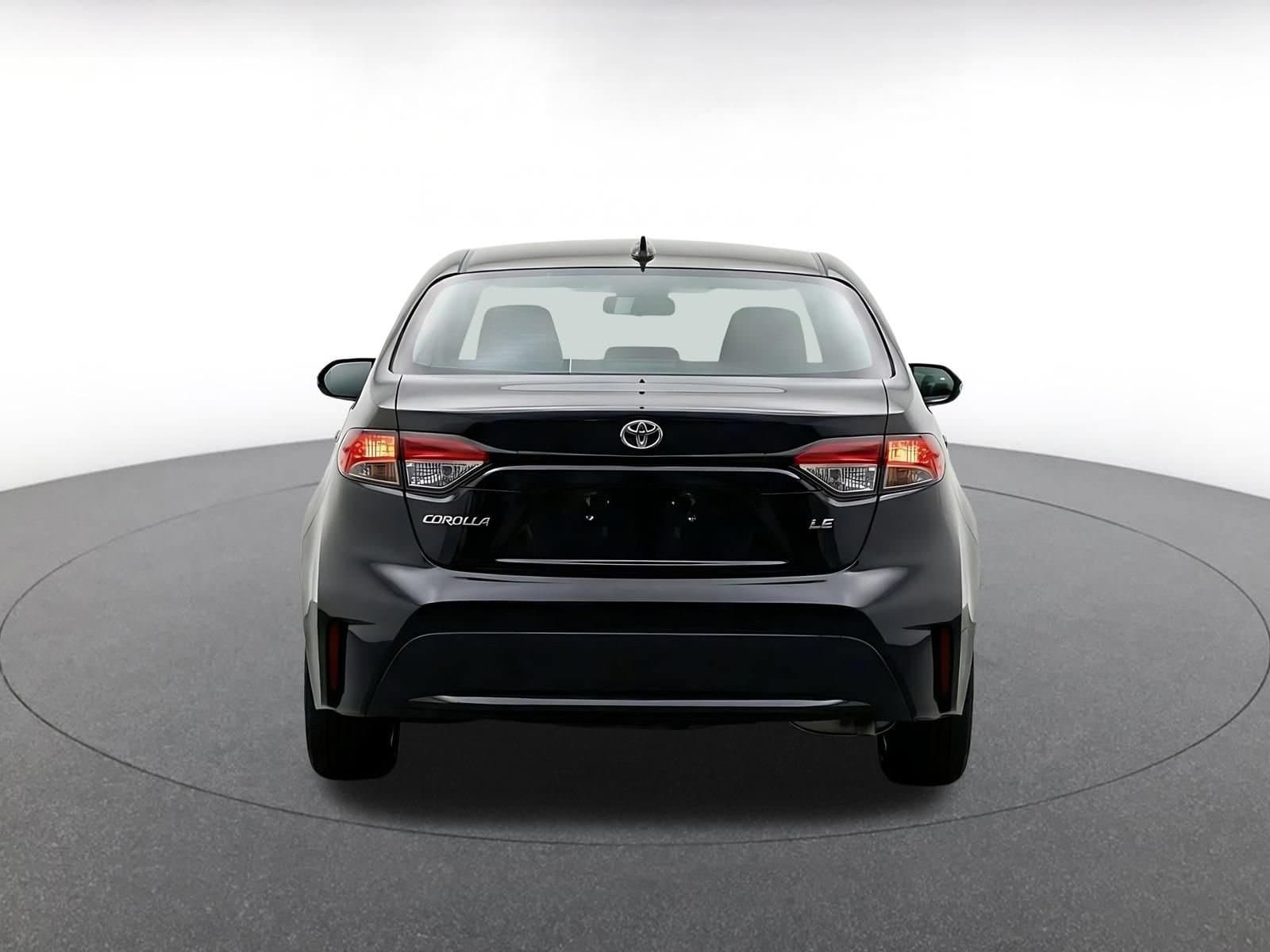 Thumbnail: 2025 Toyota Corolla - 8