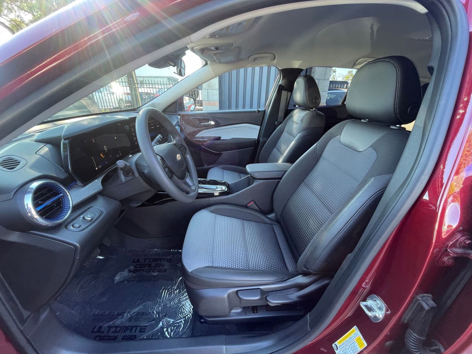 Thumbnail: 2025 Chevrolet Trax - 27