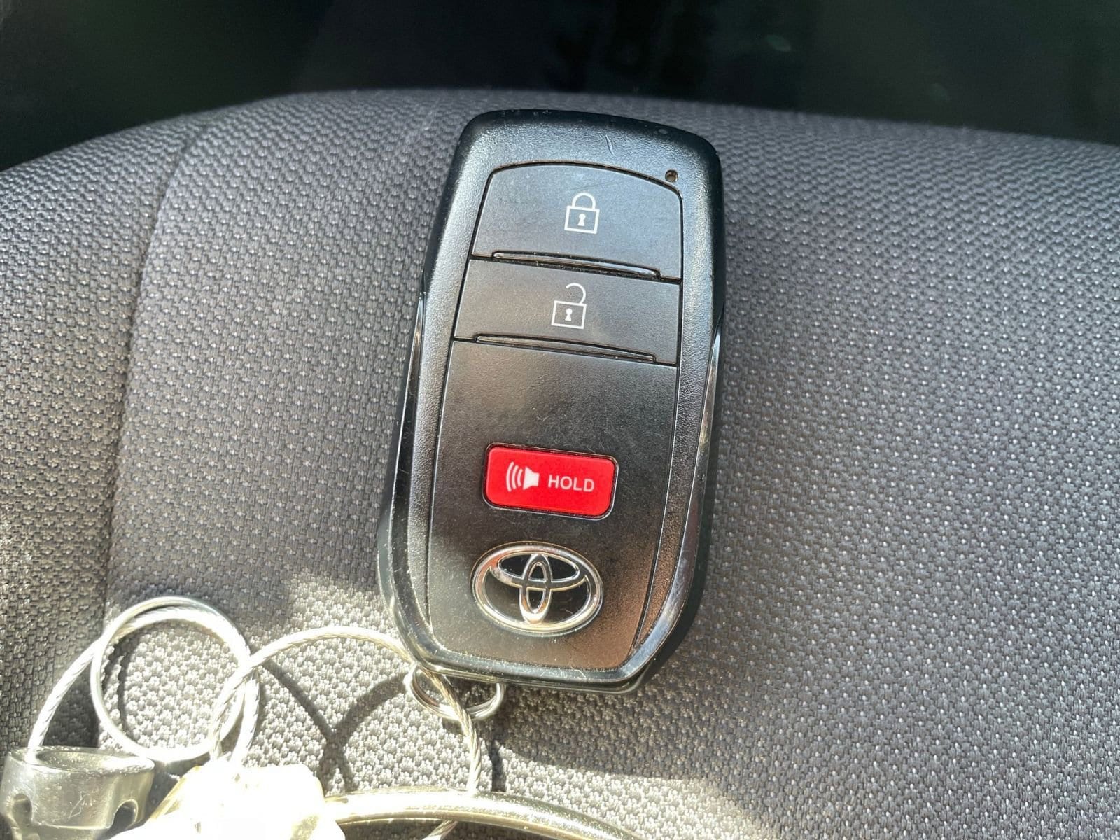 Thumbnail: 2025 Toyota Corolla Cross - 22