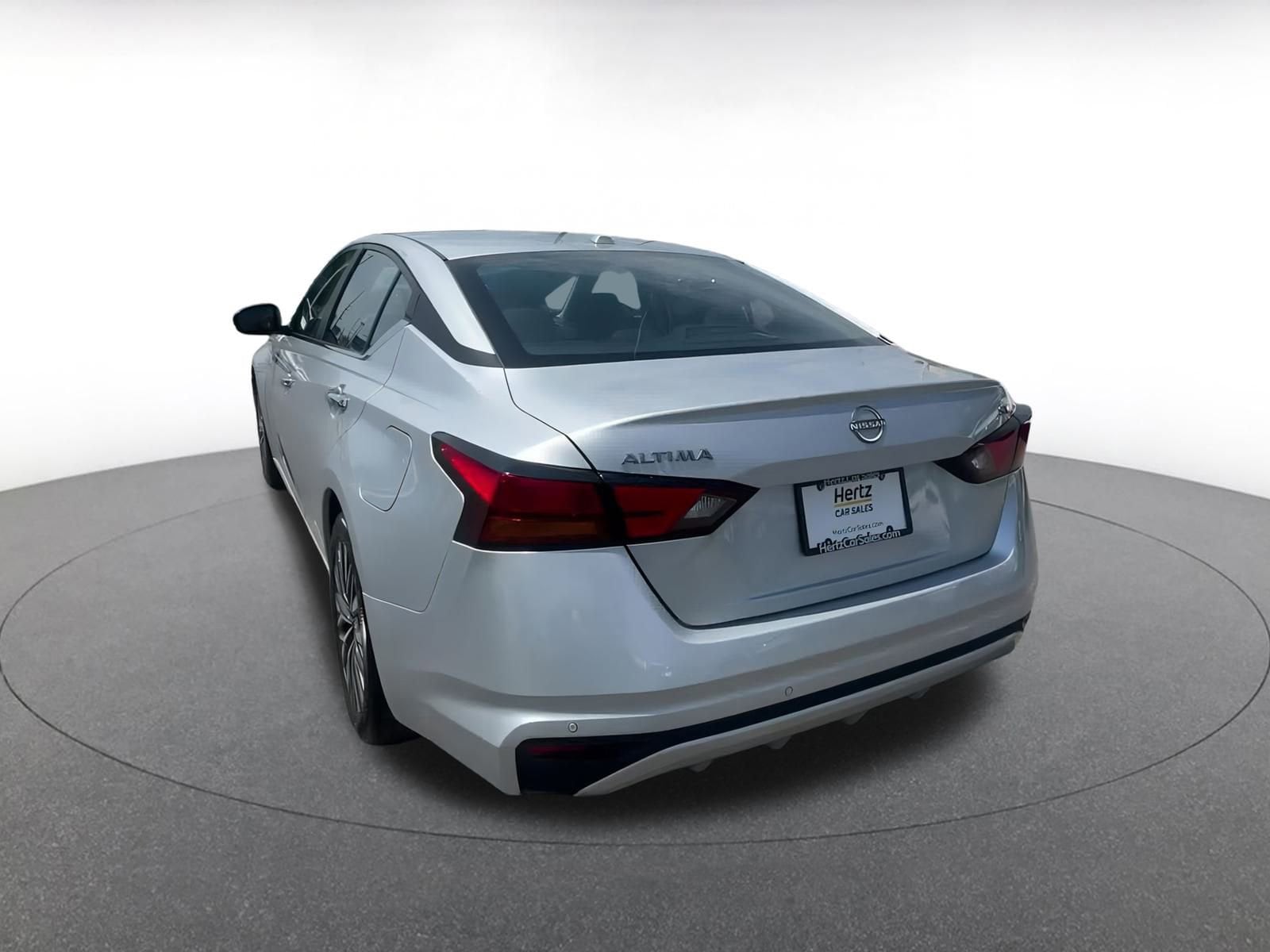 Thumbnail: 2024 Nissan Altima - 11