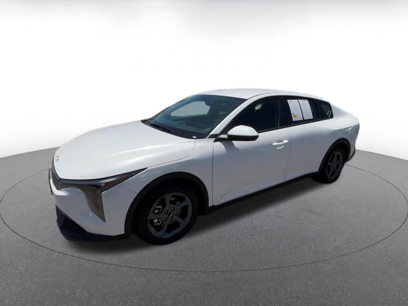 Thumbnail: 2025 Kia K4 - 10