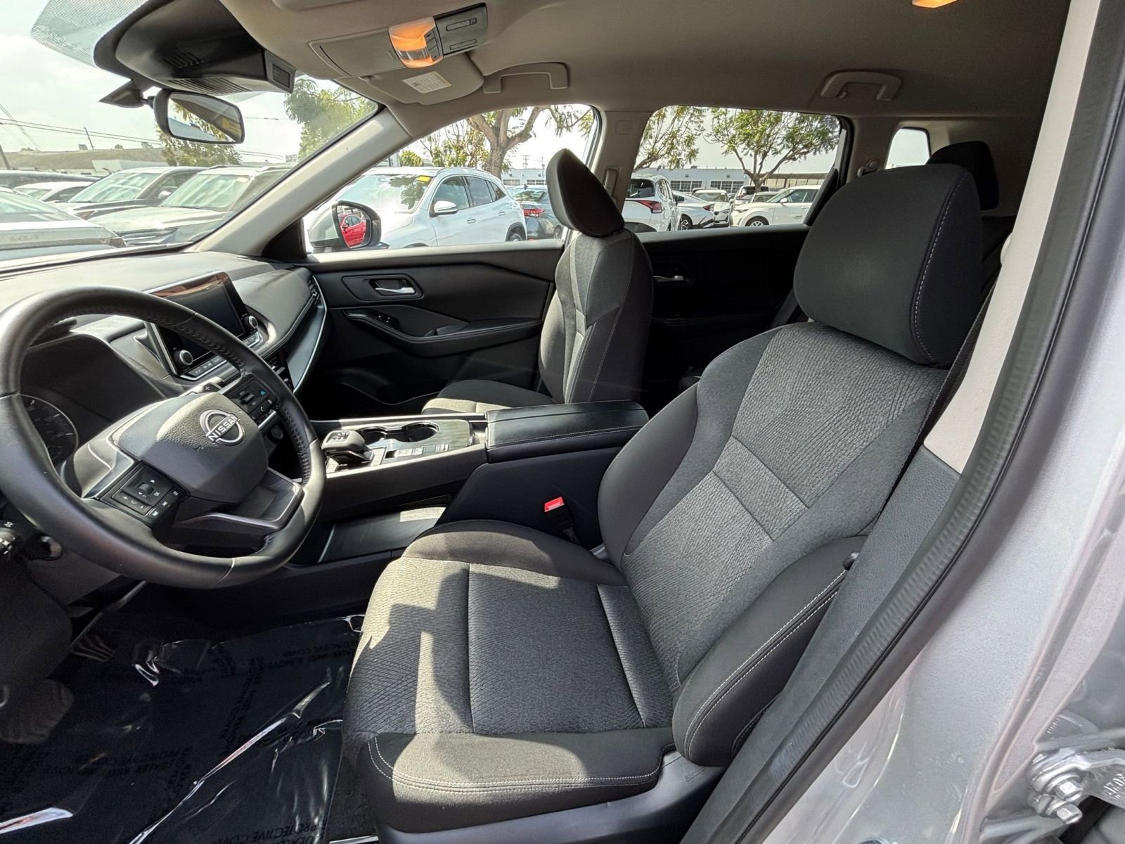 Thumbnail: 2025 Nissan Rogue - 28