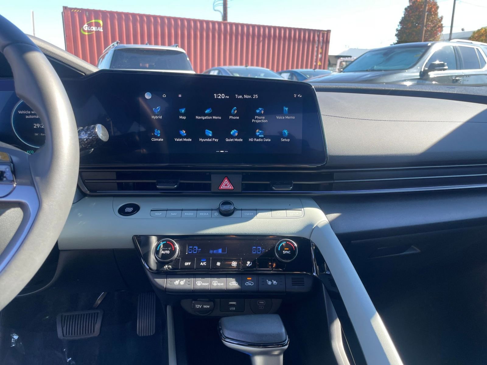 Thumbnail: 2025 Hyundai Elantra - 18