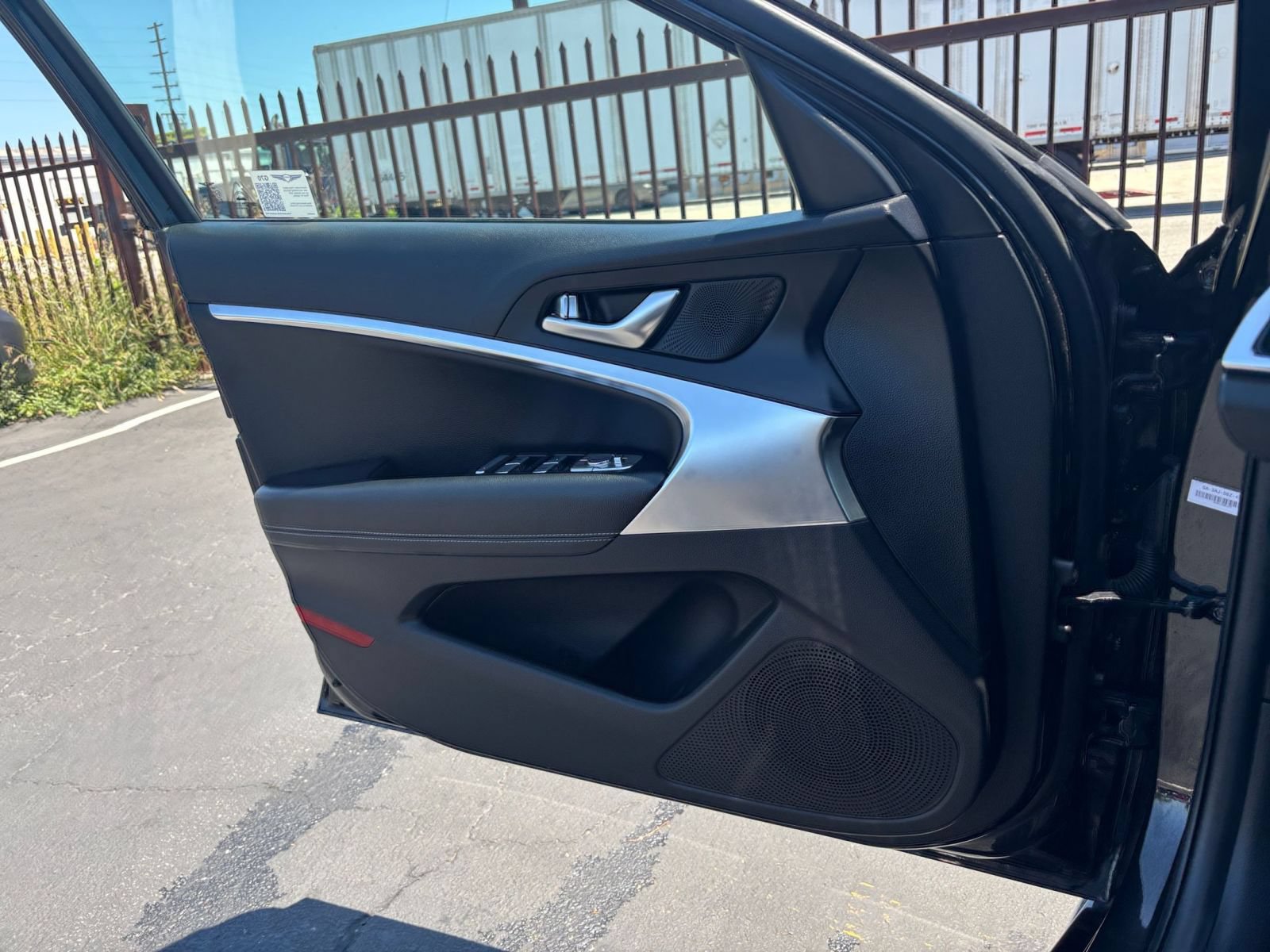 Thumbnail: 2025 Genesis G70 - 18