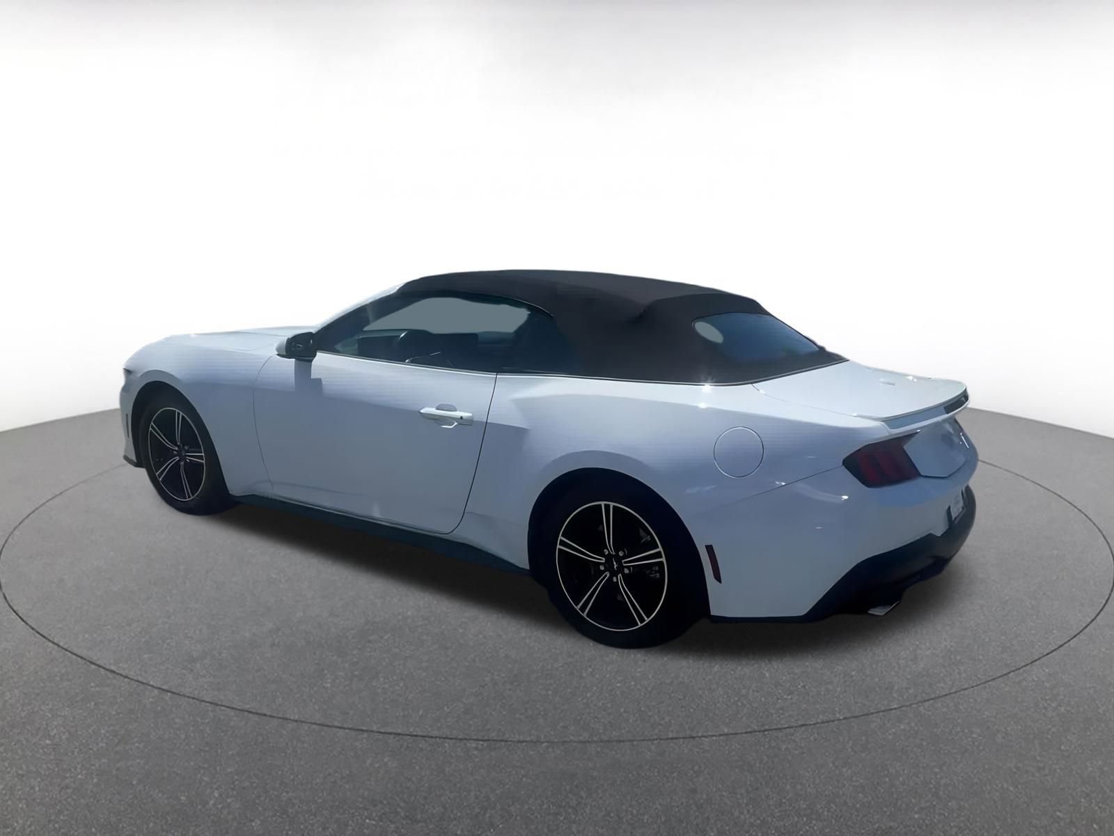 Thumbnail: 2024 Ford Mustang - 10