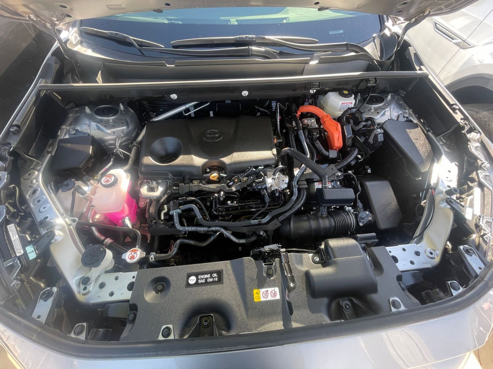 Thumbnail: 2025 Toyota RAV4 - 32