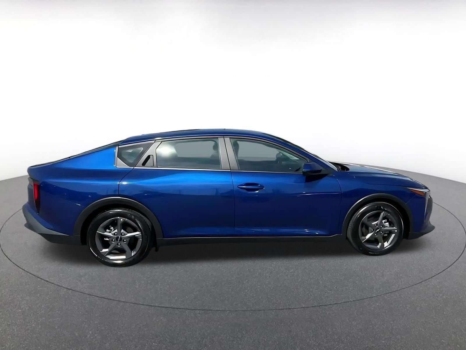 Thumbnail: 2025 Kia K4 - 16