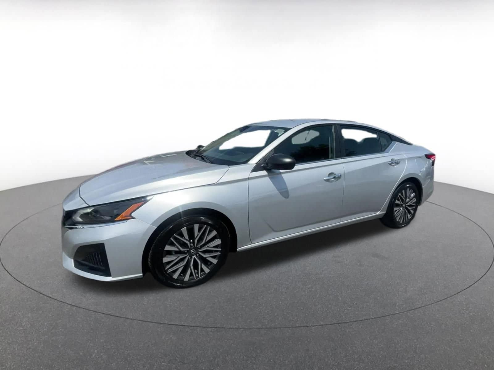 Thumbnail: 2024 Nissan Altima - 8