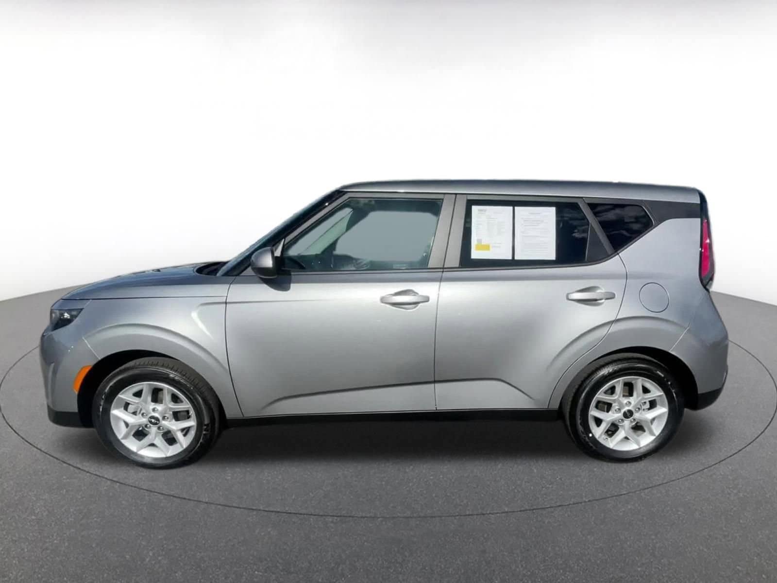 Thumbnail: 2025 Kia Soul - 9