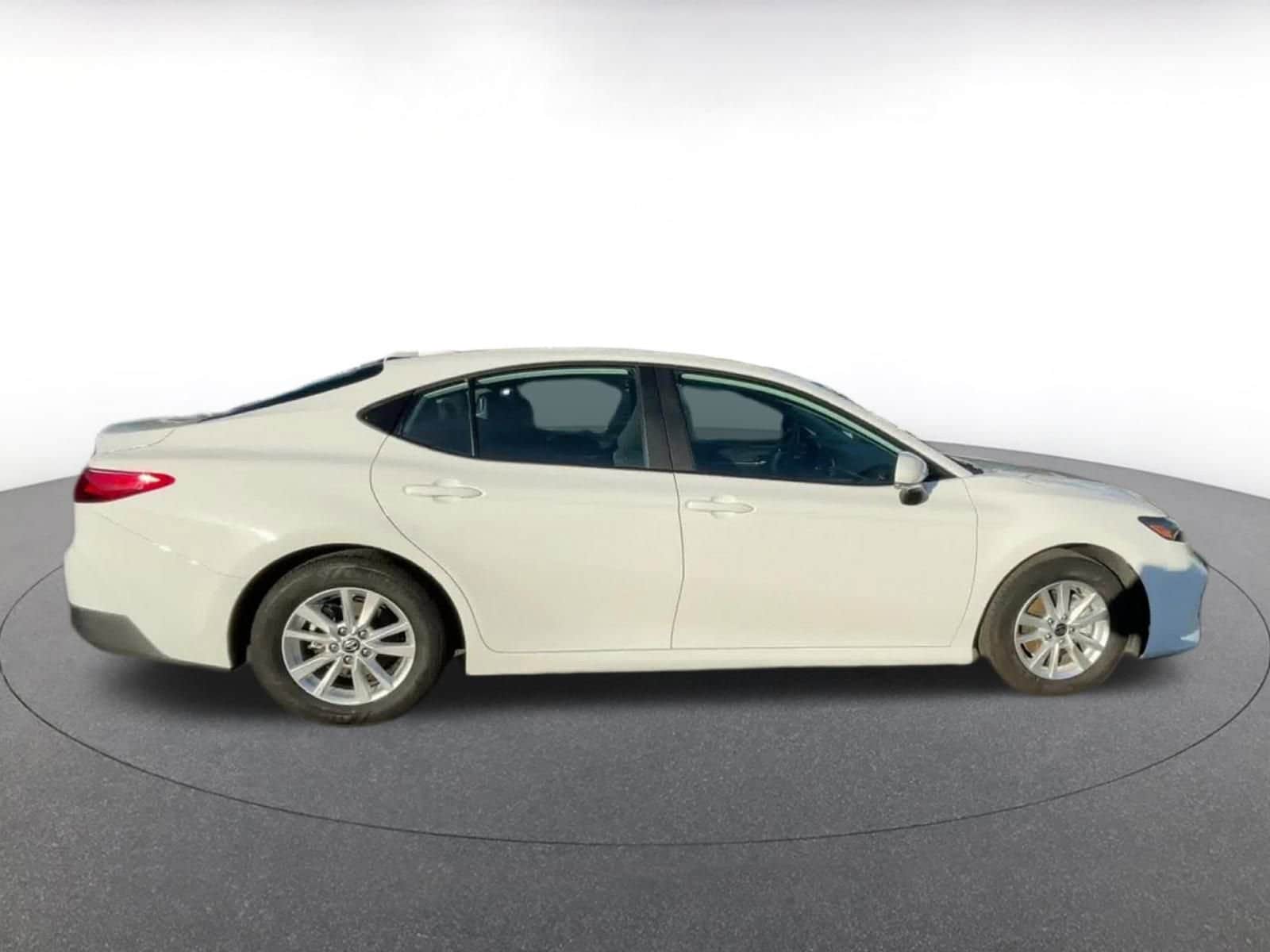 Thumbnail: 2025 Toyota Camry - 16