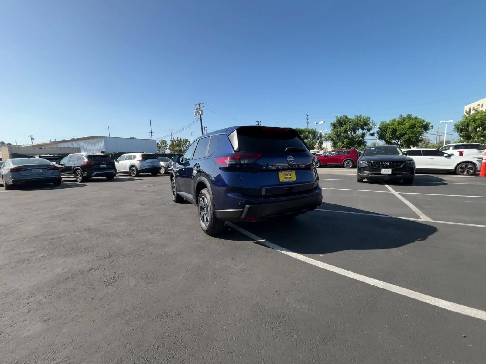 Thumbnail: 2025 Nissan Rogue - 10