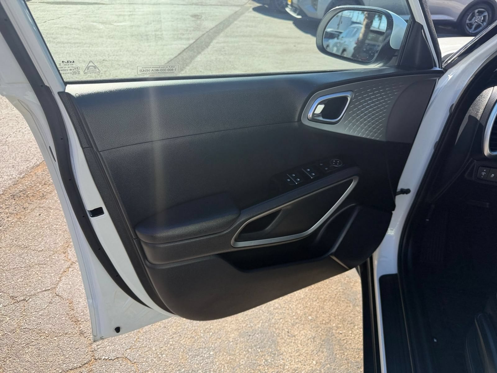Thumbnail: 2025 Kia Soul - 18