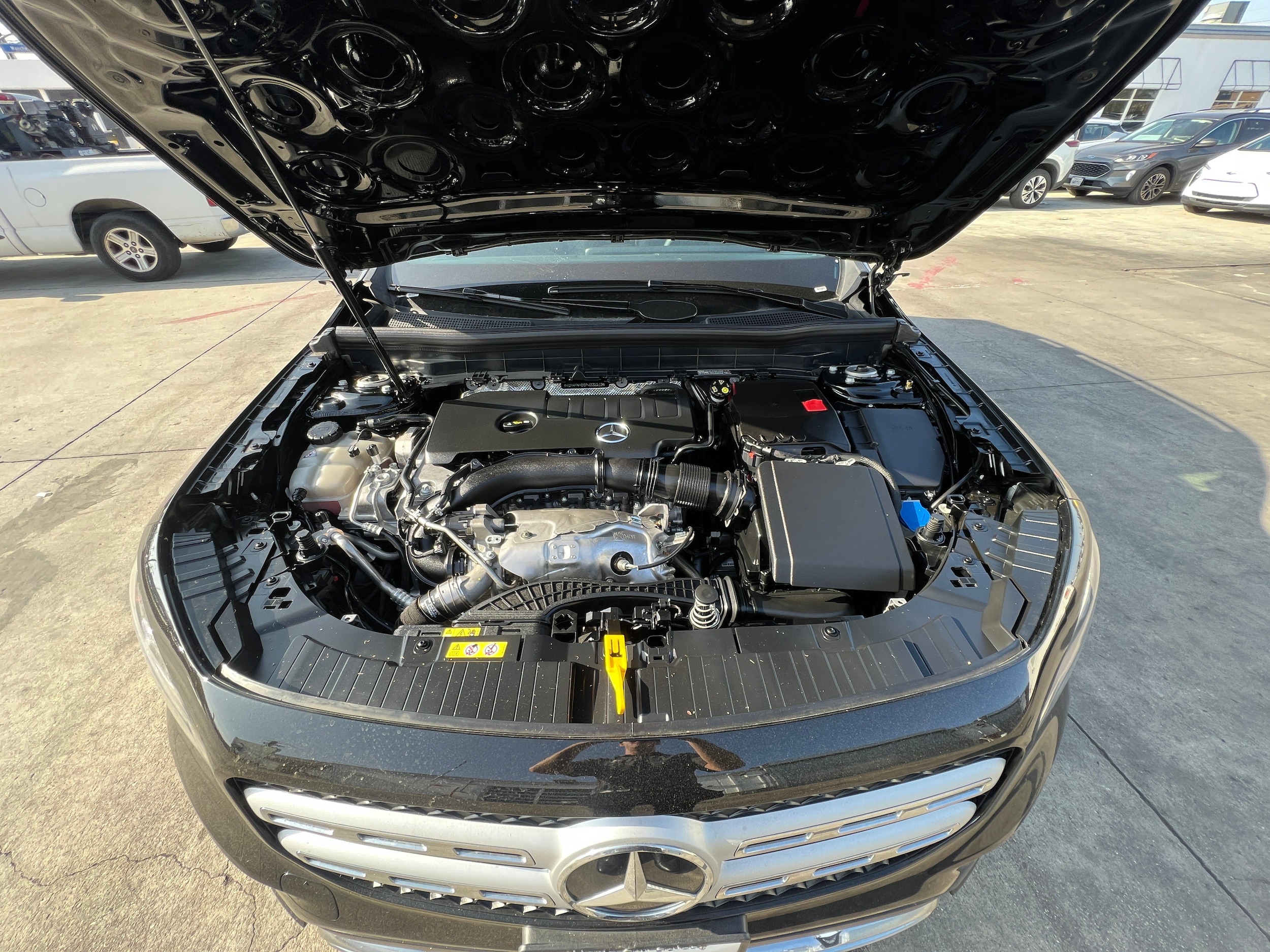 2023 Mercedes-Benz GLB 250 32