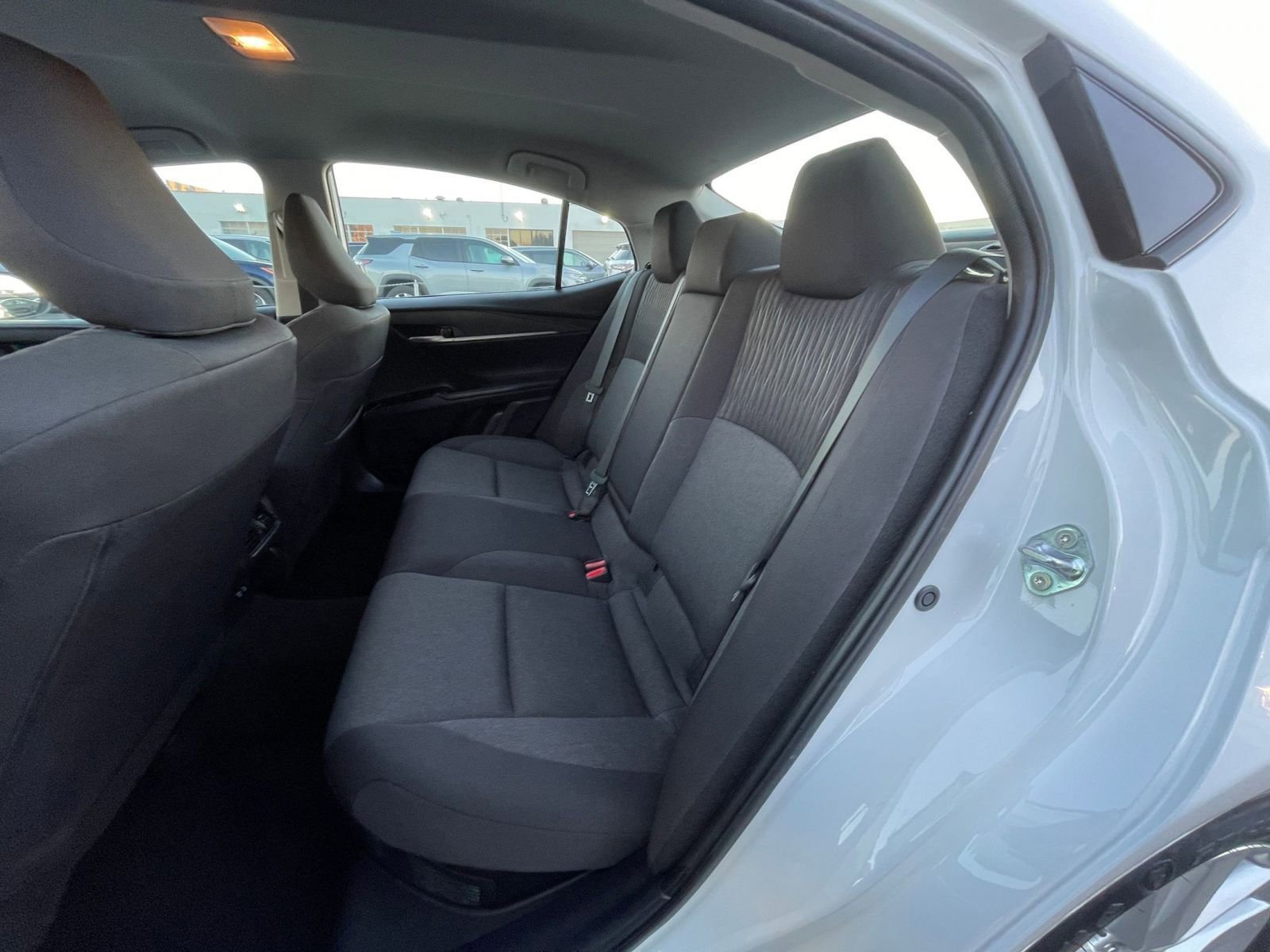 Thumbnail: 2025 Toyota Camry - 25