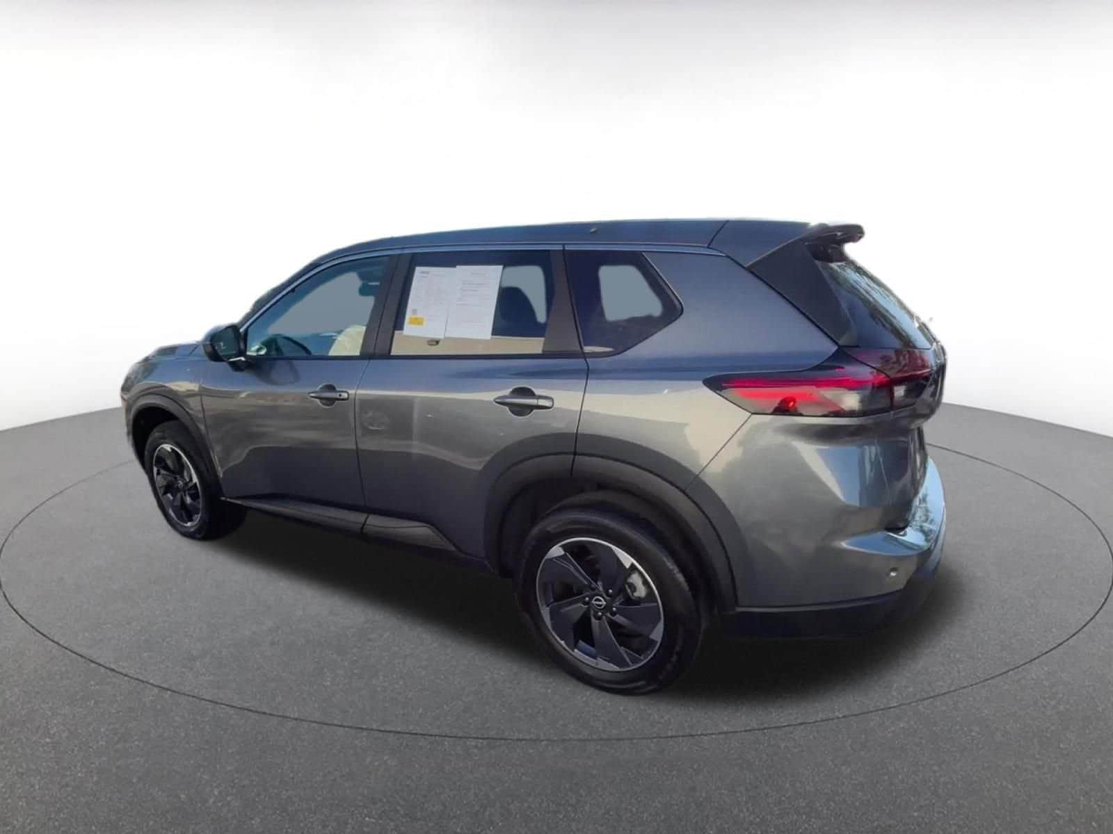 Thumbnail: 2024 Nissan Rogue - 10